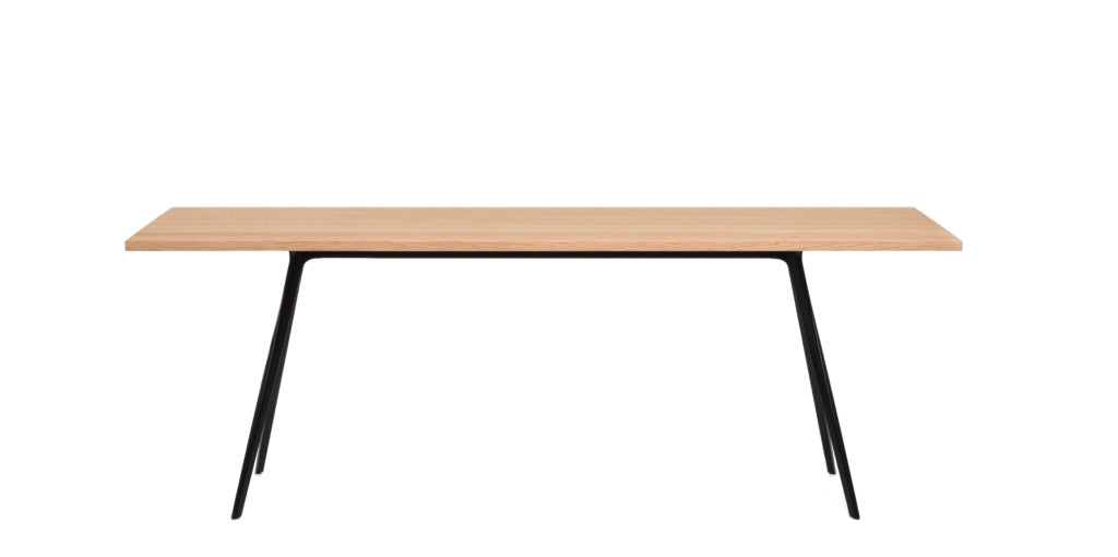 BAGUETTE table with a black aluminum base