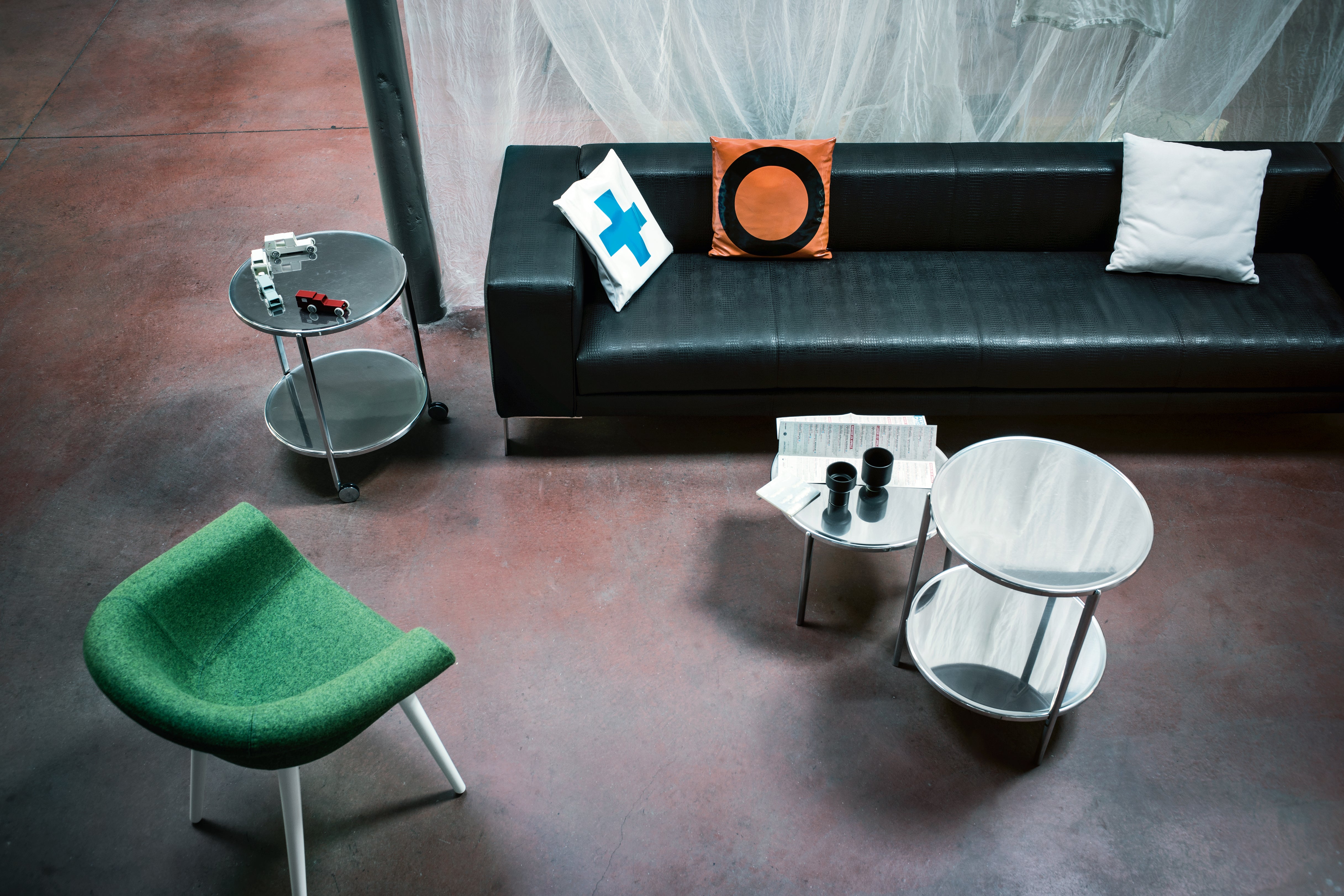 Stolička CYBORG LORD zelená s bielym podstavcom