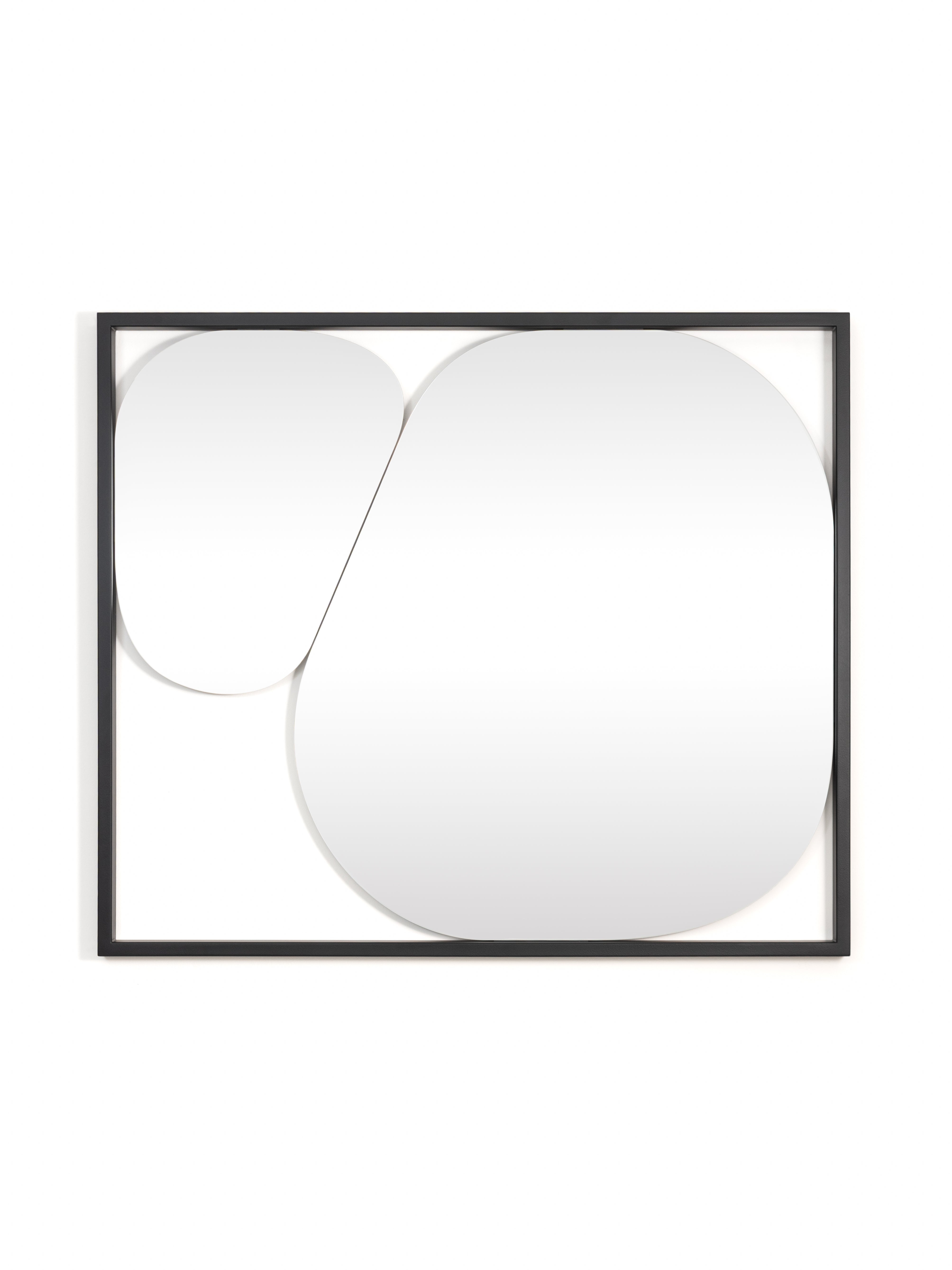 MORPHED black wall mirror