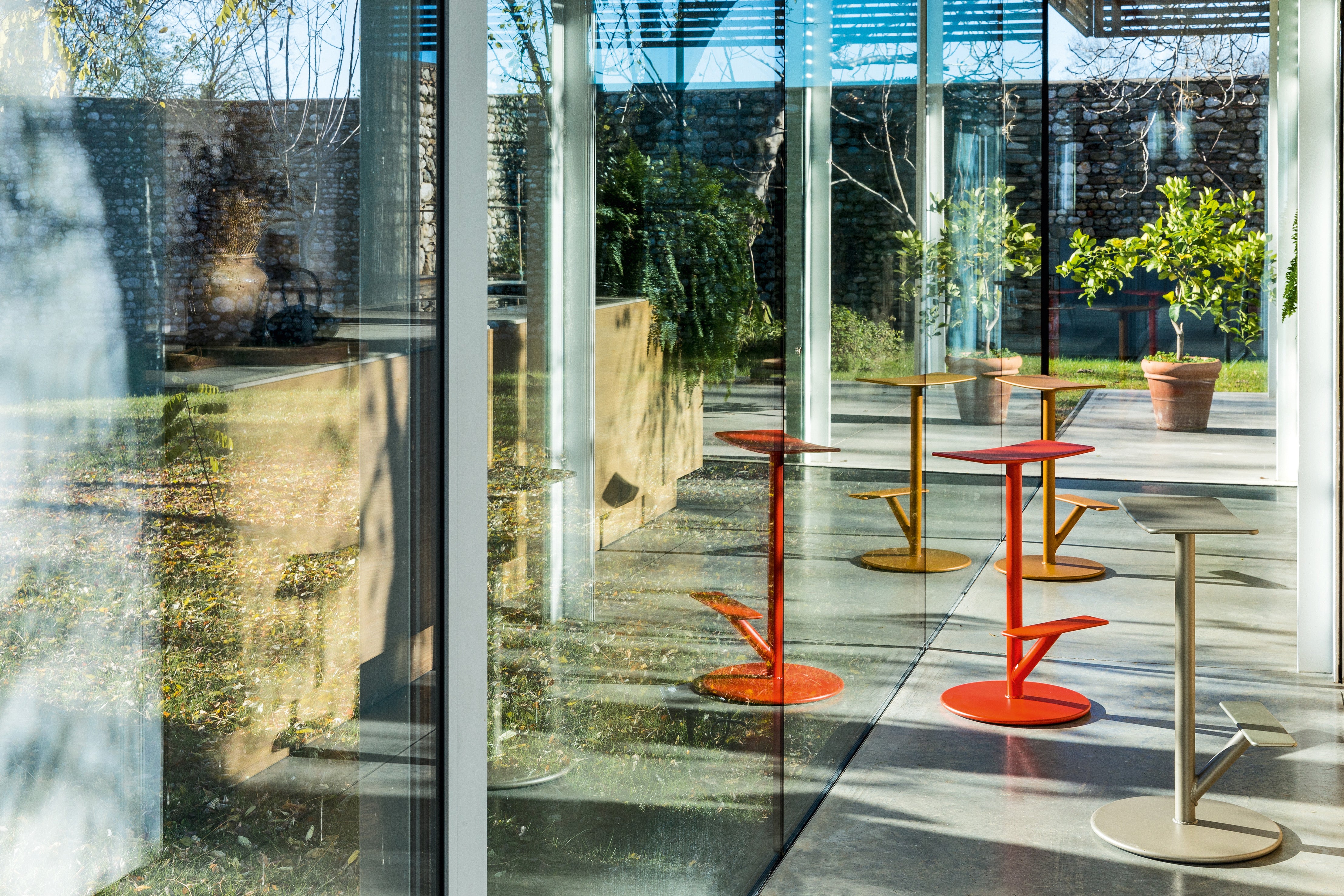 SEQUOIA coral bar stool