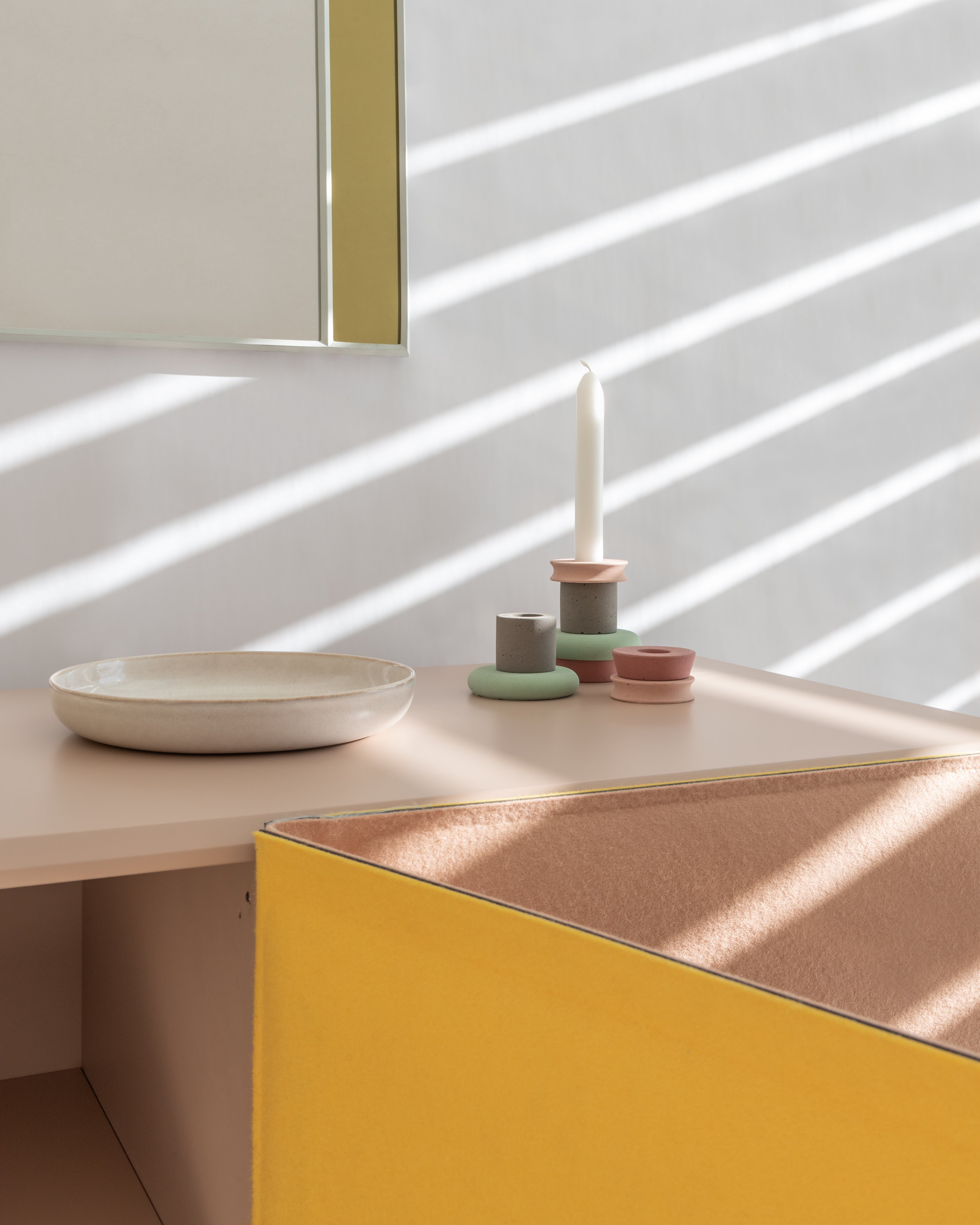 Televízna skrinka TACITO béžový filc