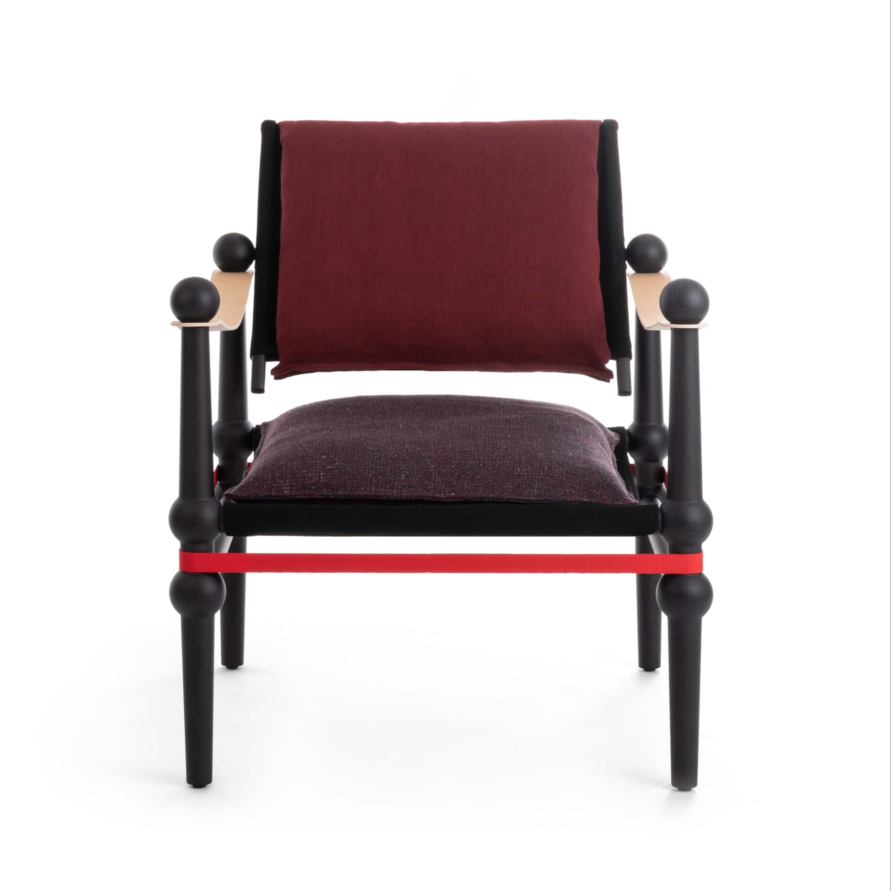 TWAIN armchair in burgundy with a black beech base