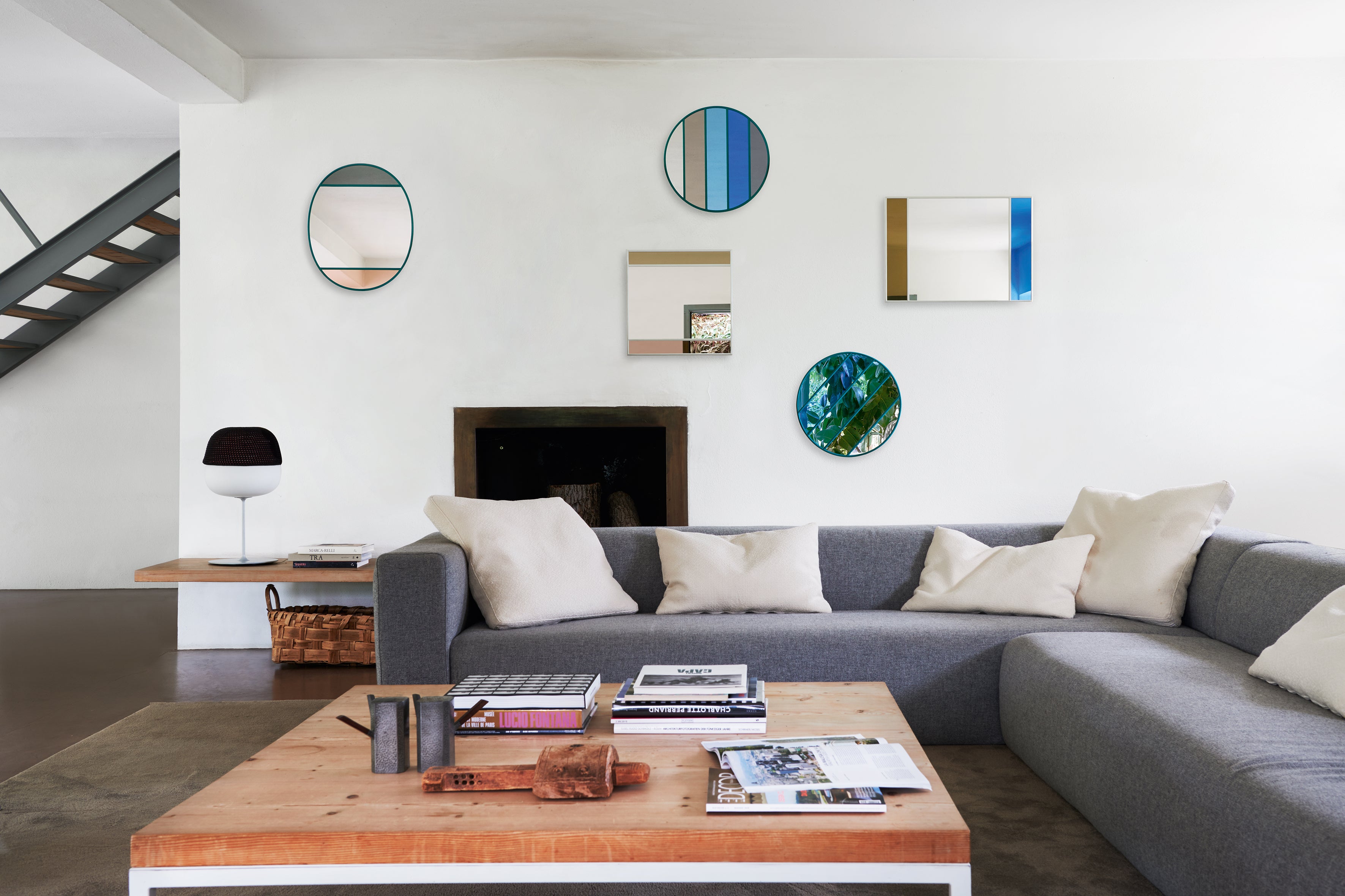 Rectangular mirror VITRAIL green frame