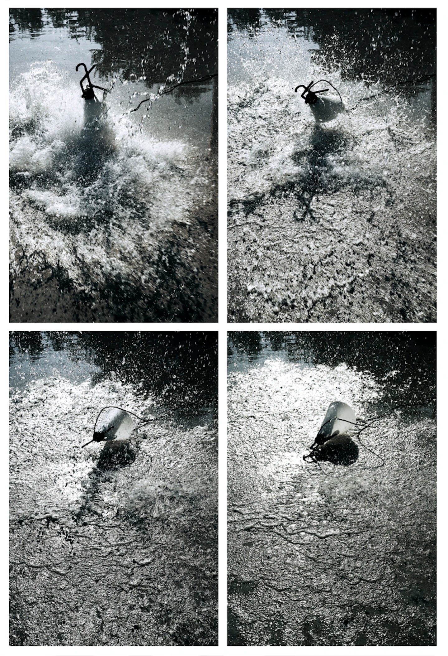 MAYDAY Green Outdoor Lamp