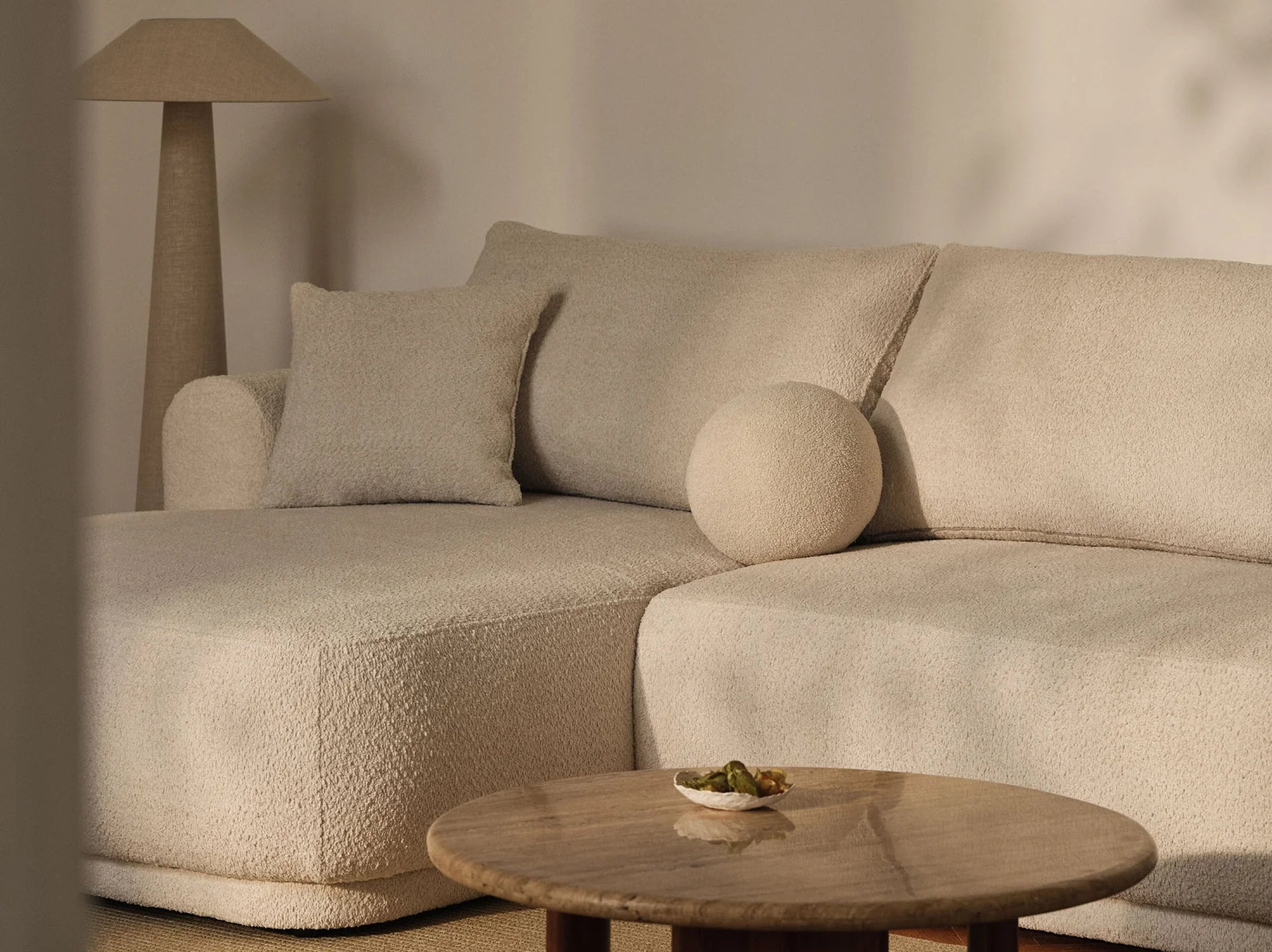 Pravostranný rohový gauč s funkciou spania ELLA burgundský