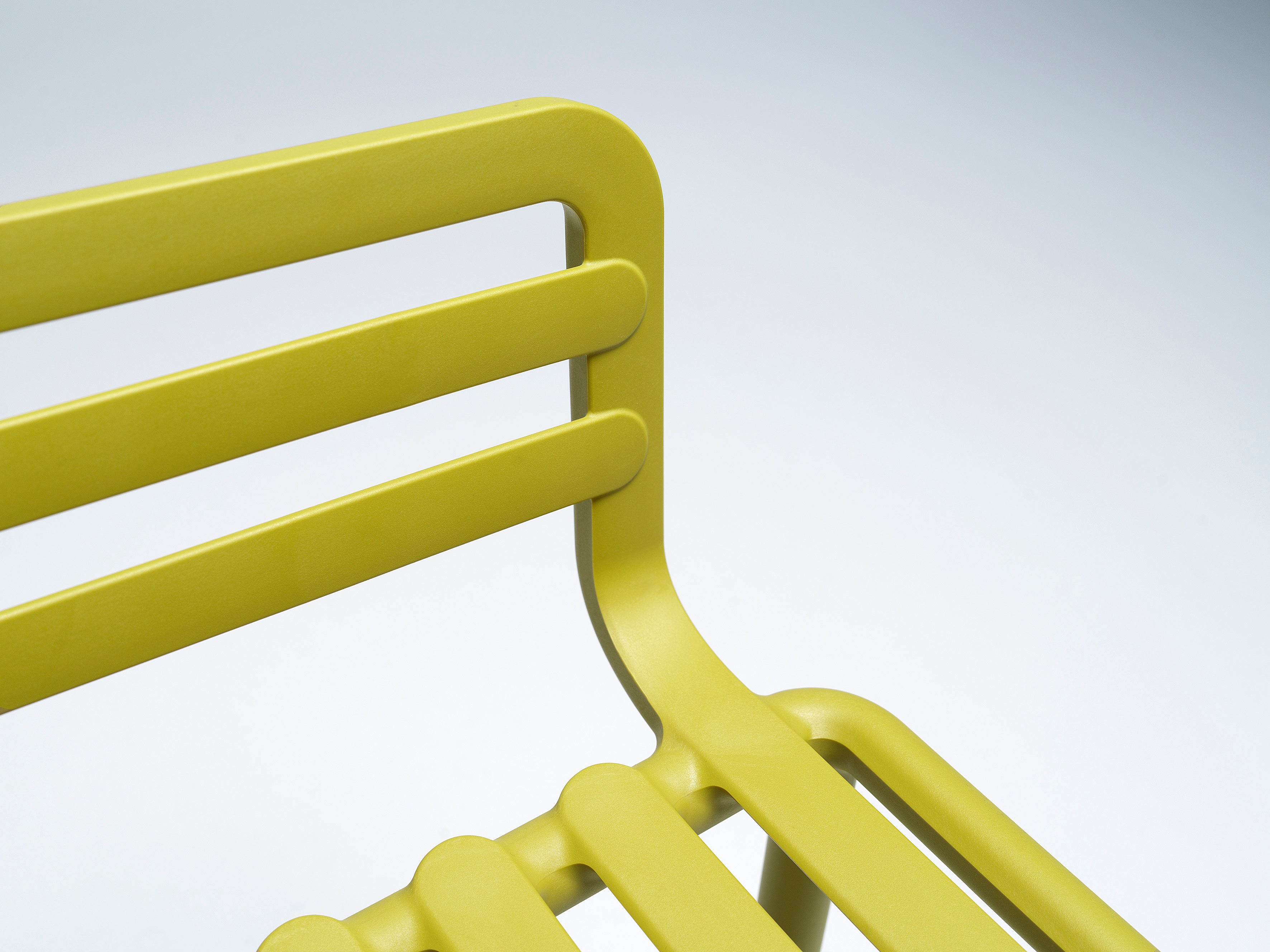 Outdoor chair with armrests DOGA marsala