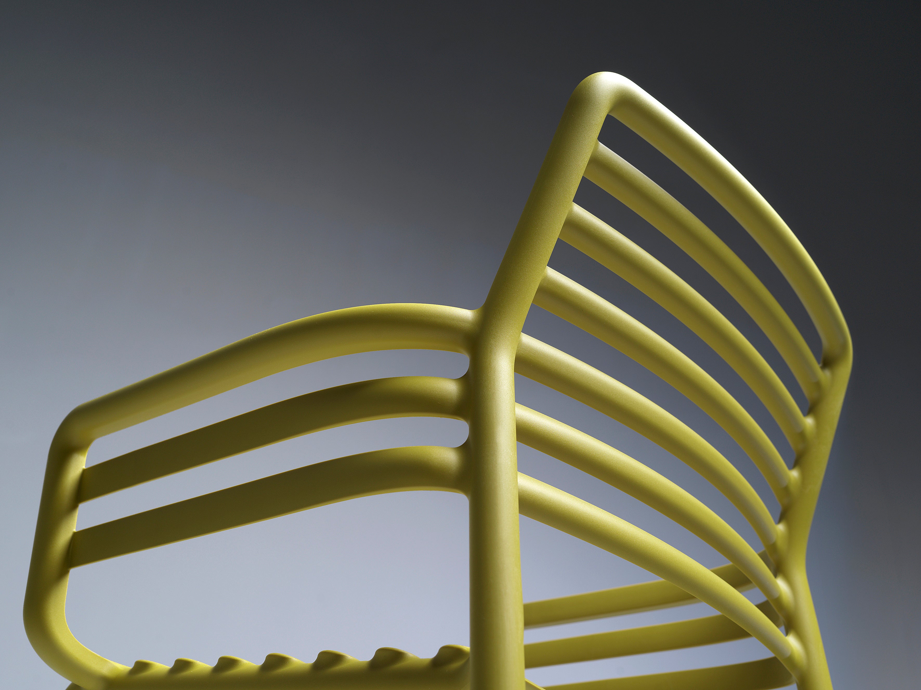 Outdoor chair with armrests DOGA marsala