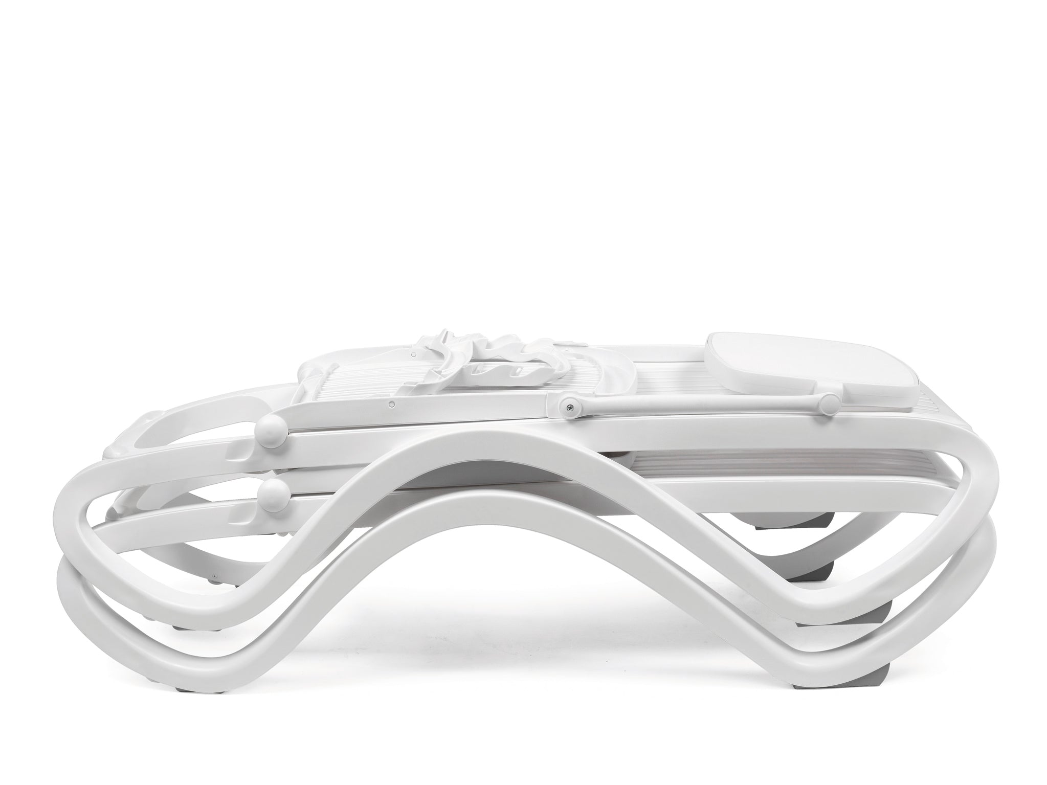 TROPICO White Outdoor Lounger
