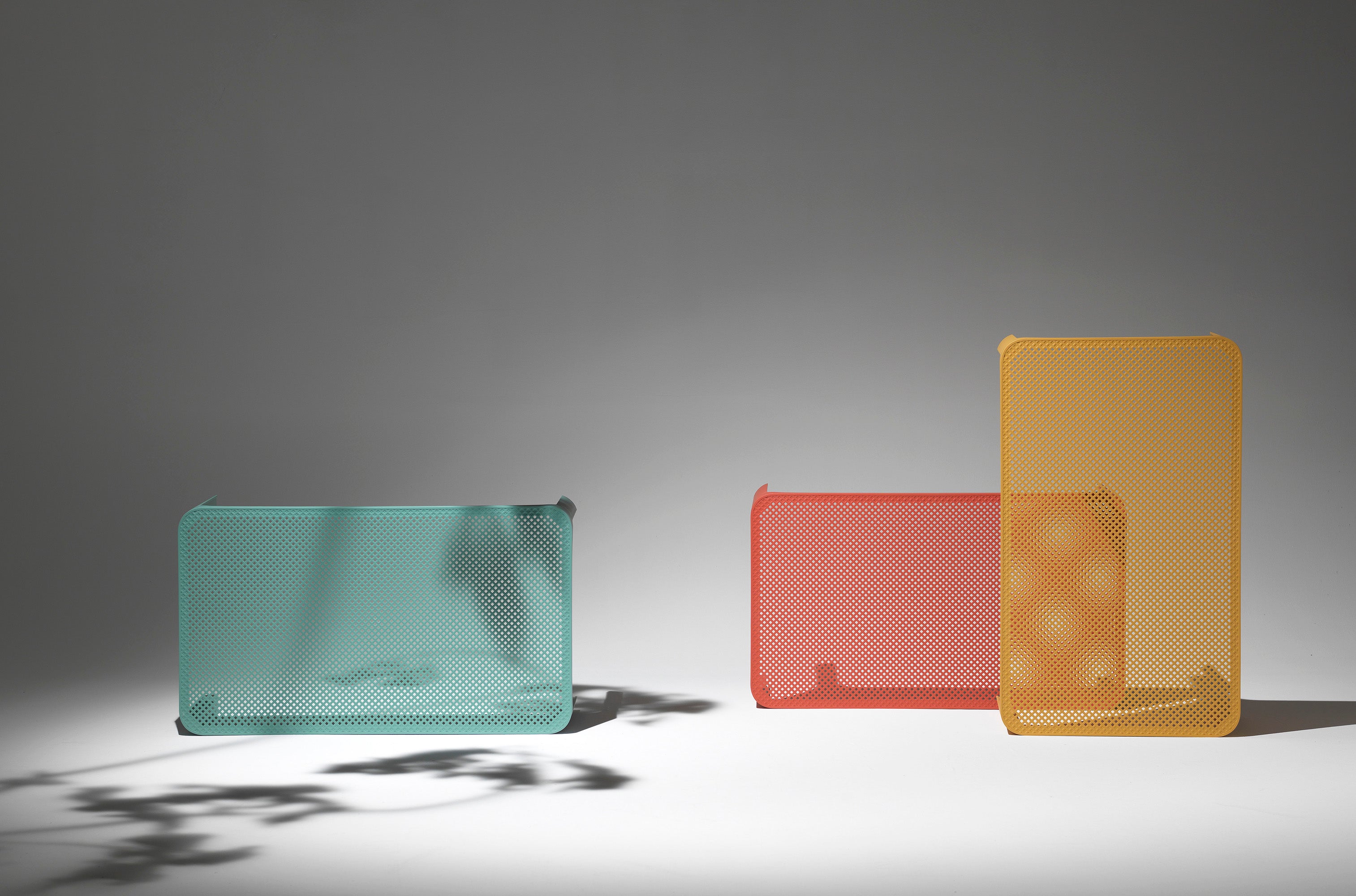 NET Outdoor Table Mustard