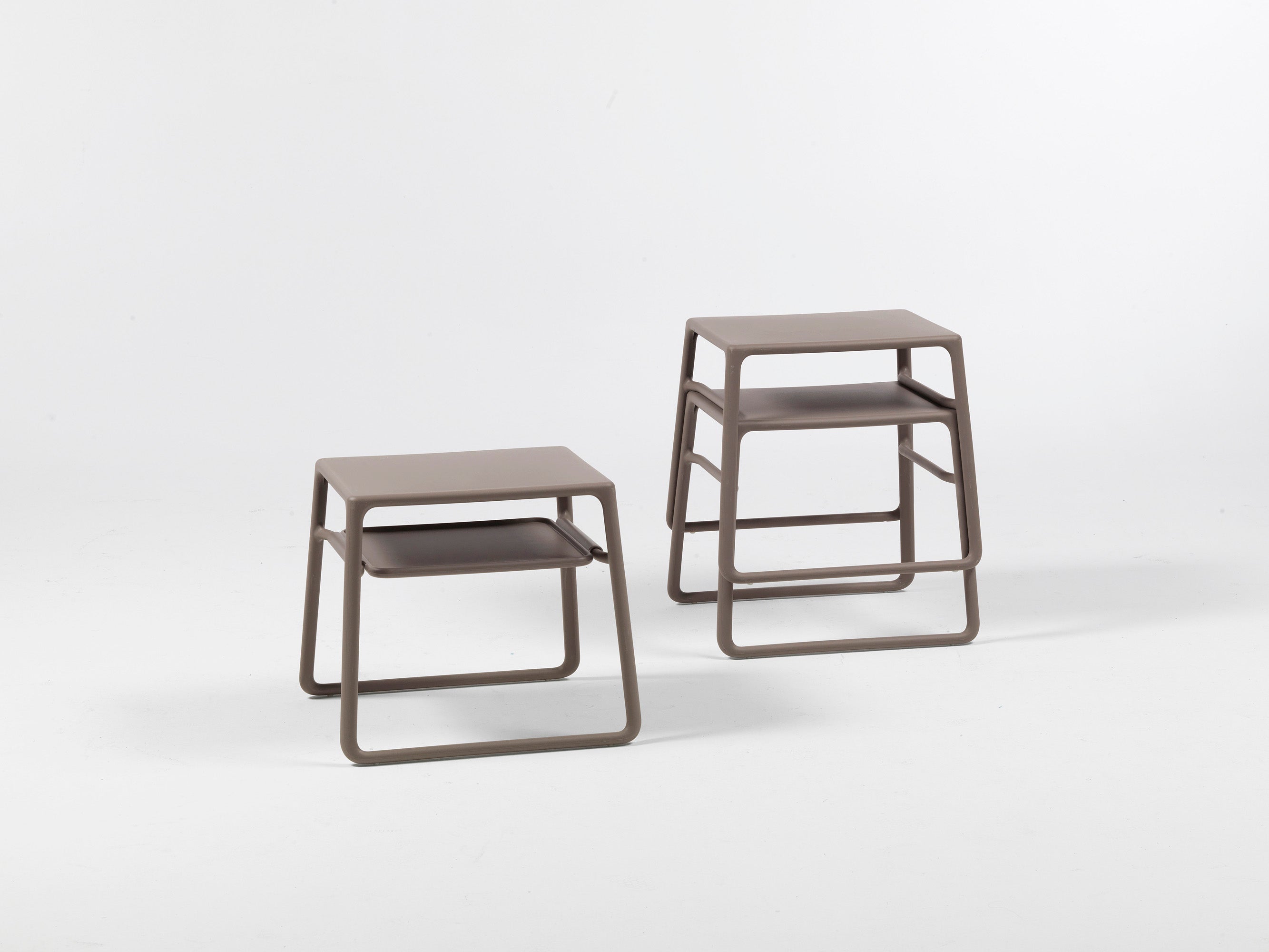 White Outdoor Side Table POP