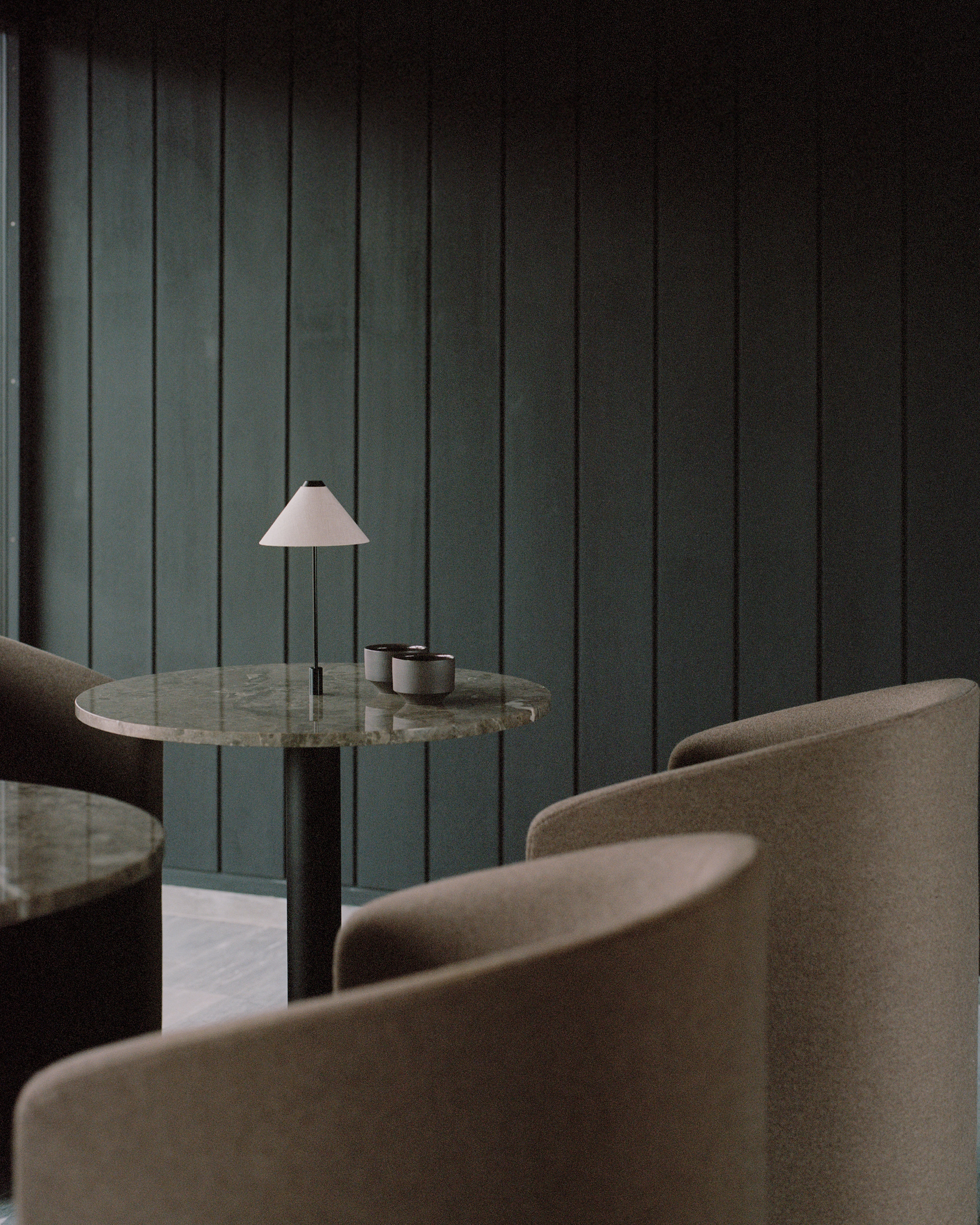 Portable lamp BROLLY IN linen with black base