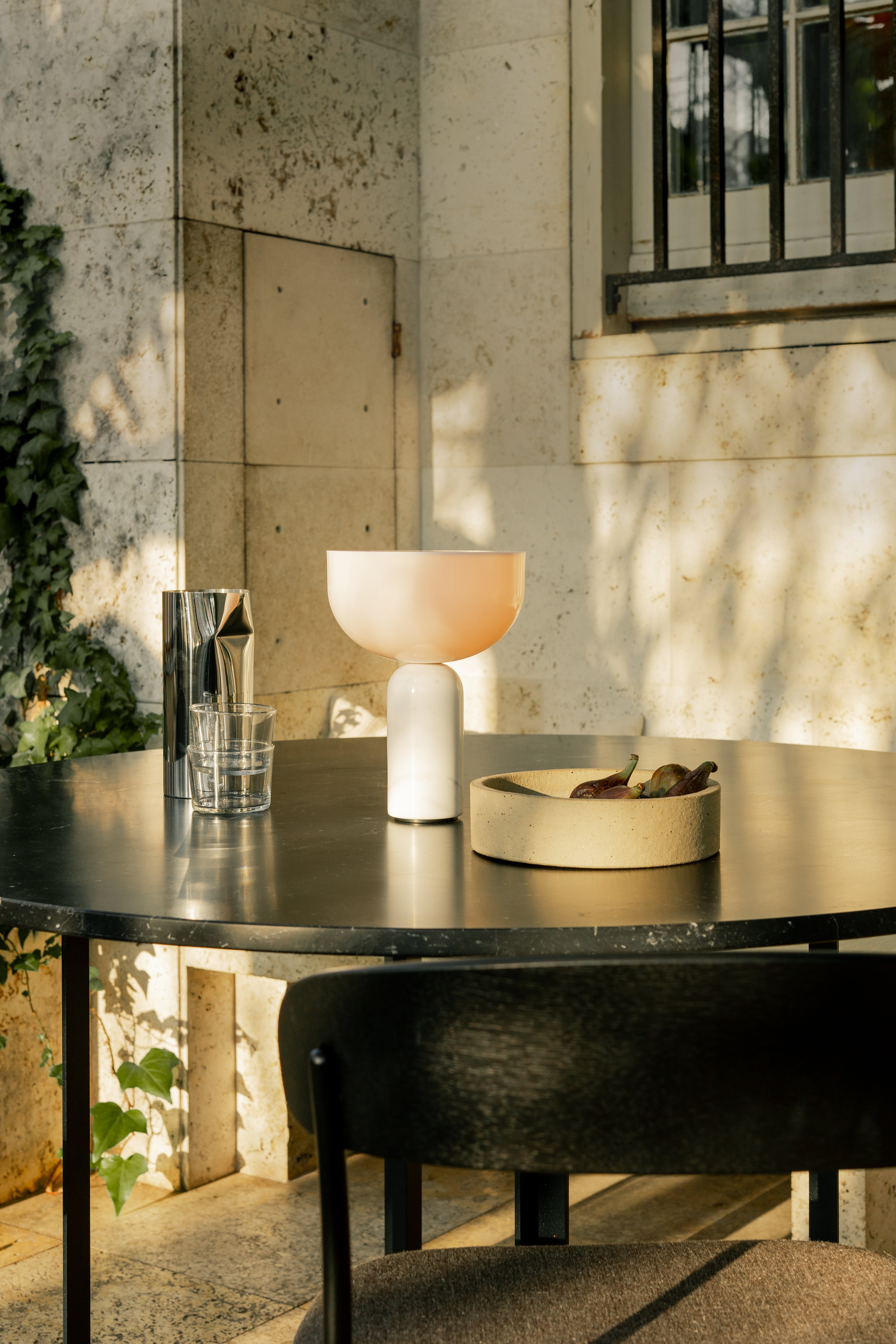 Prenosná lampa KIZU biely mramor