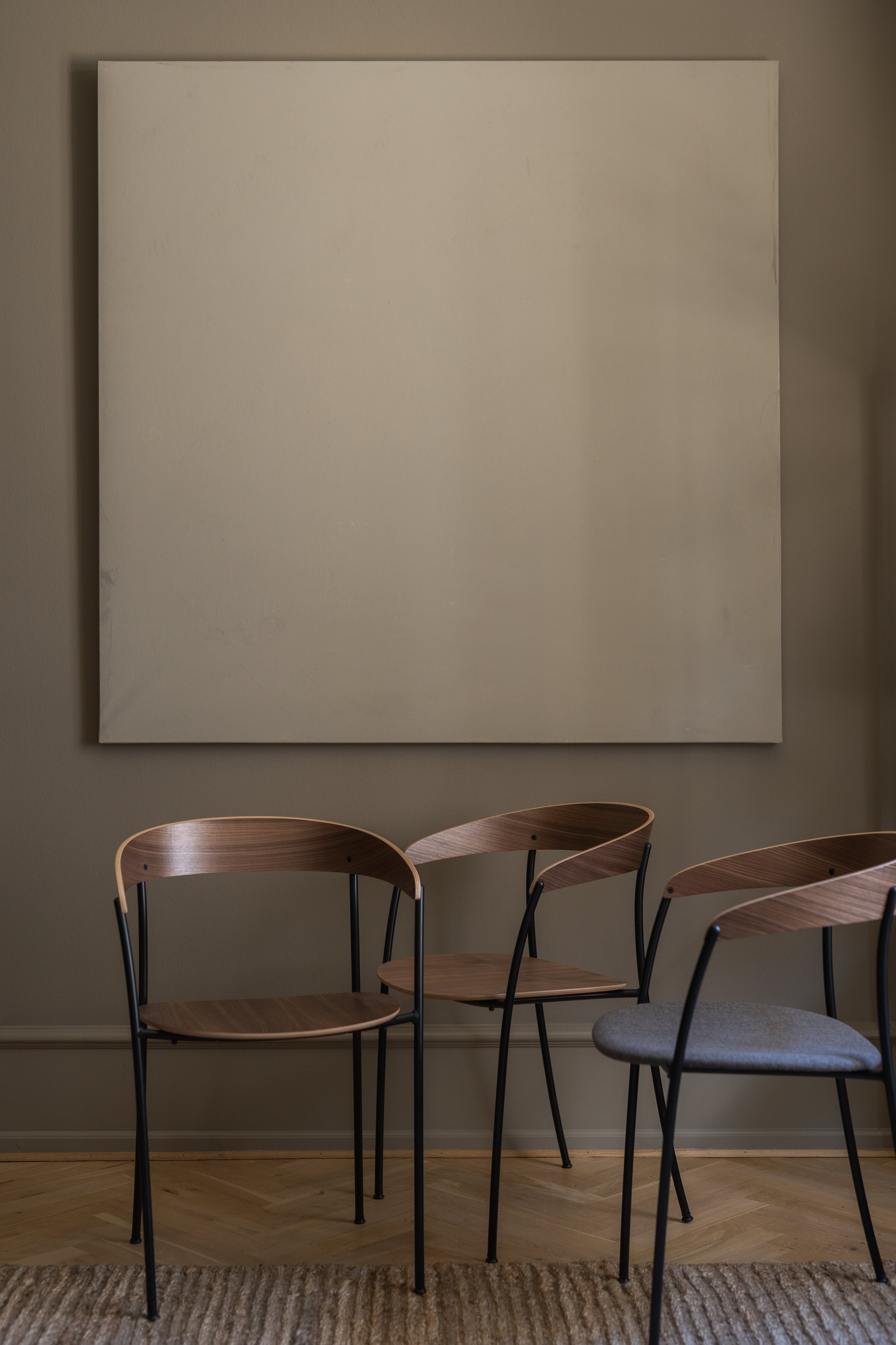 Chair with armrests Missing Nut veneer