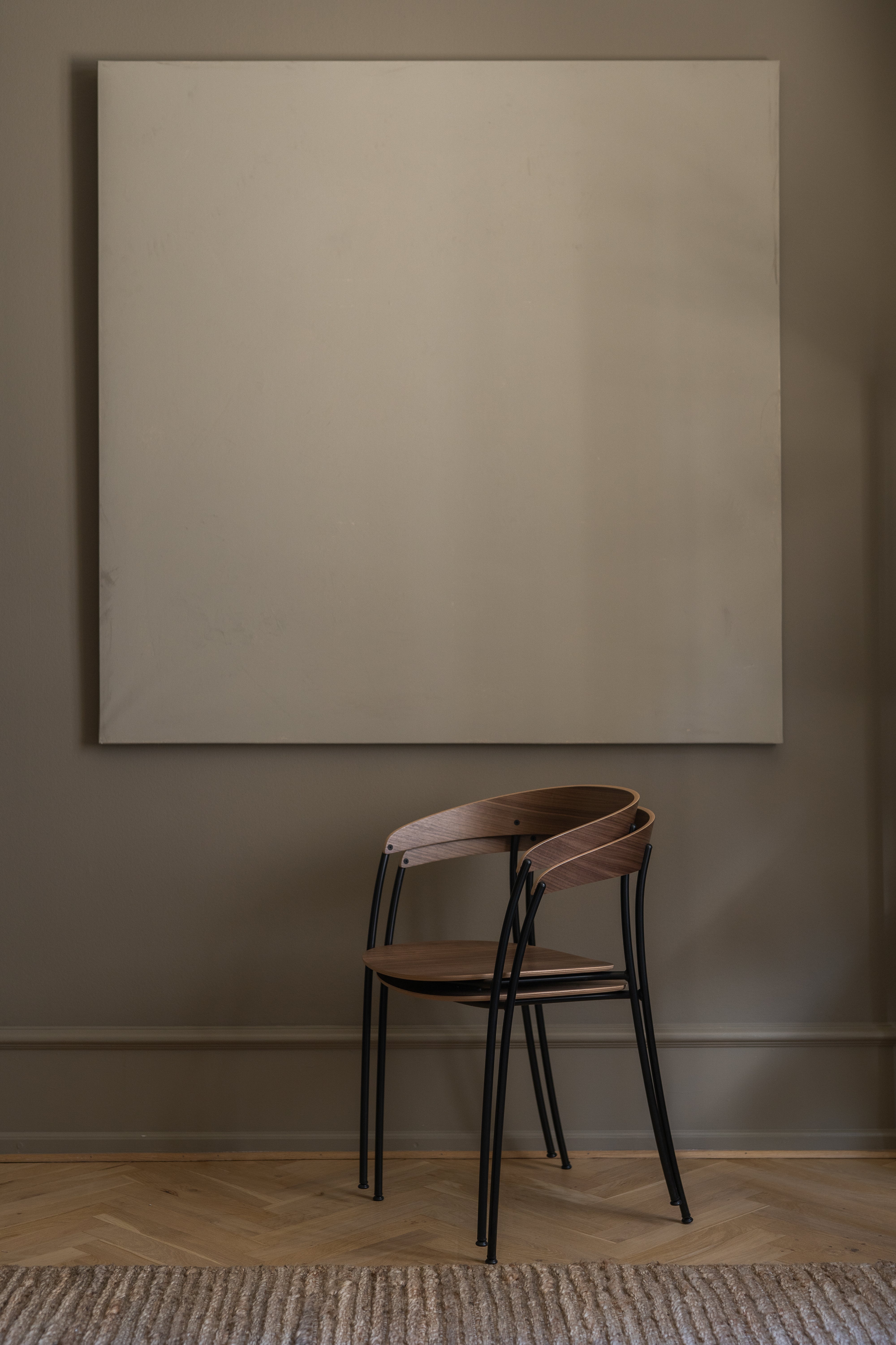 Chair with armrests Missing Nut veneer