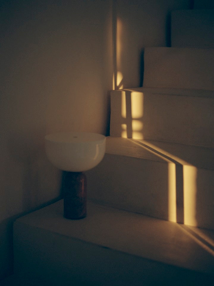 Prenosná lampa KIZU šedý mramor