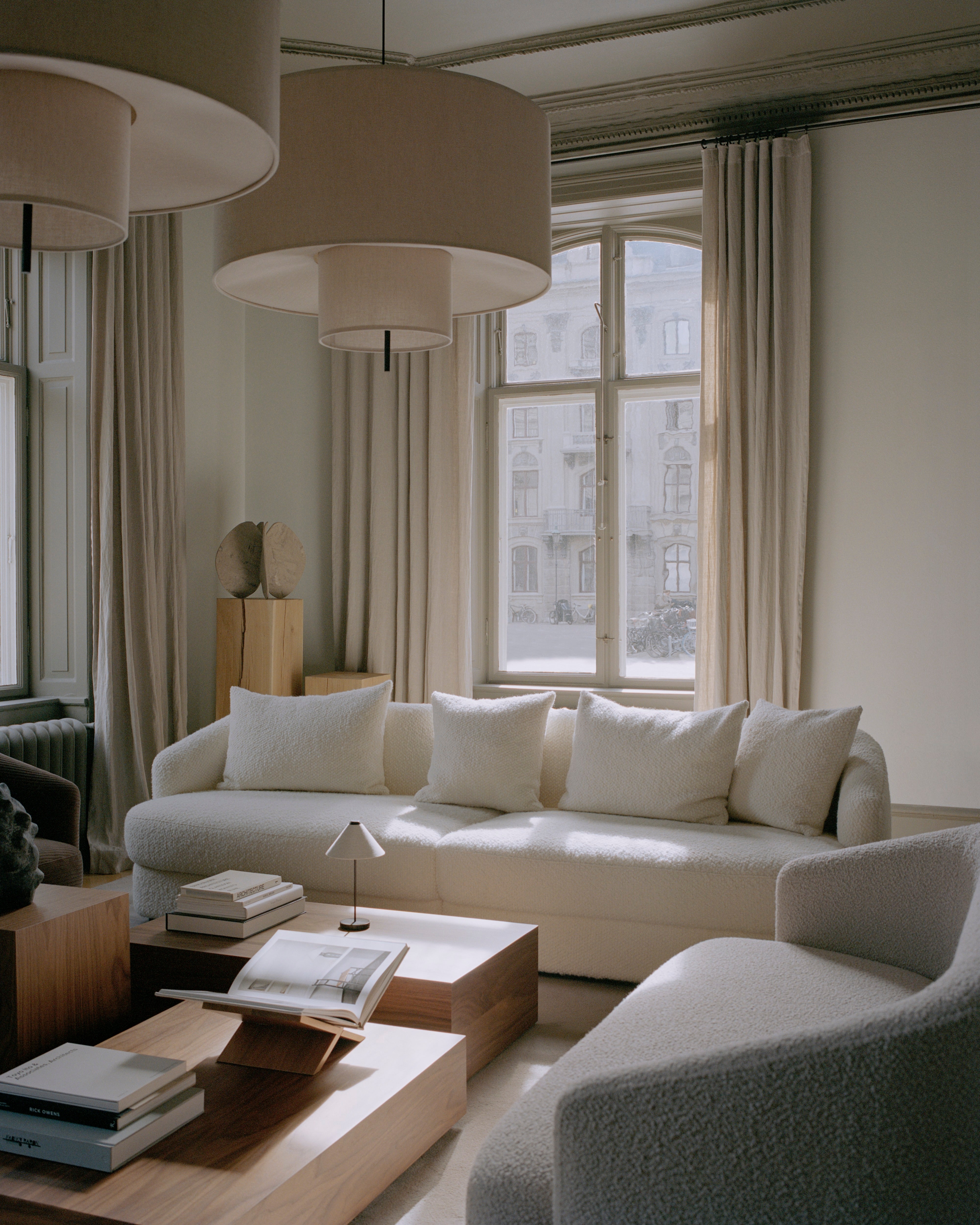 Upholstered Covent Residential sofa