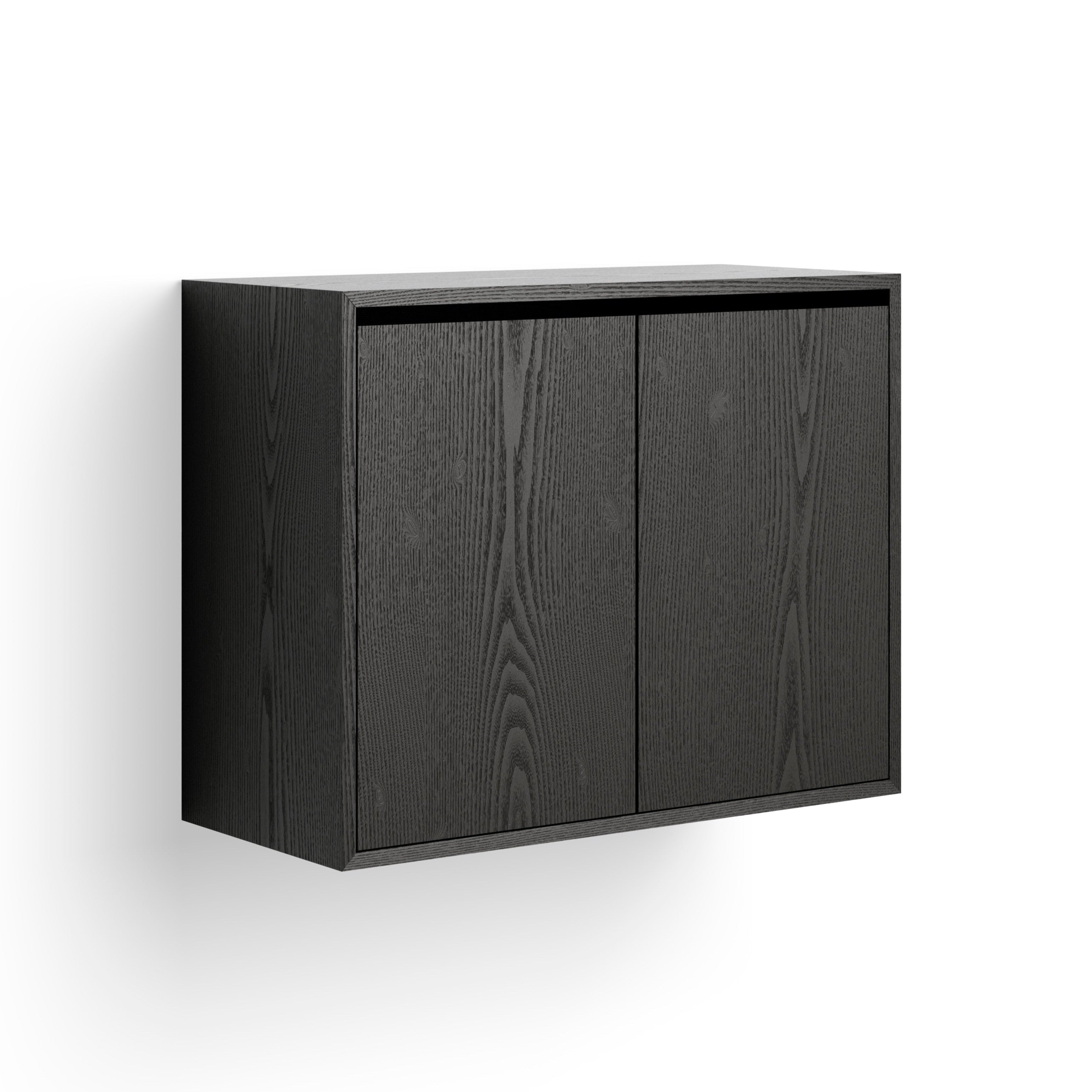 Závesná skrinka s dvierkami NEW WORKS čierny jaseňový dyha