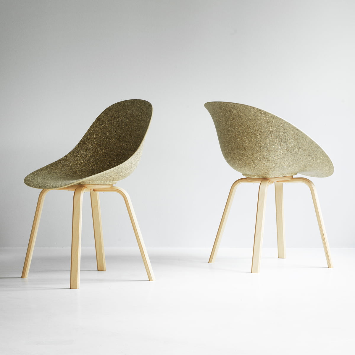 A chair upholstered mats with a beech base