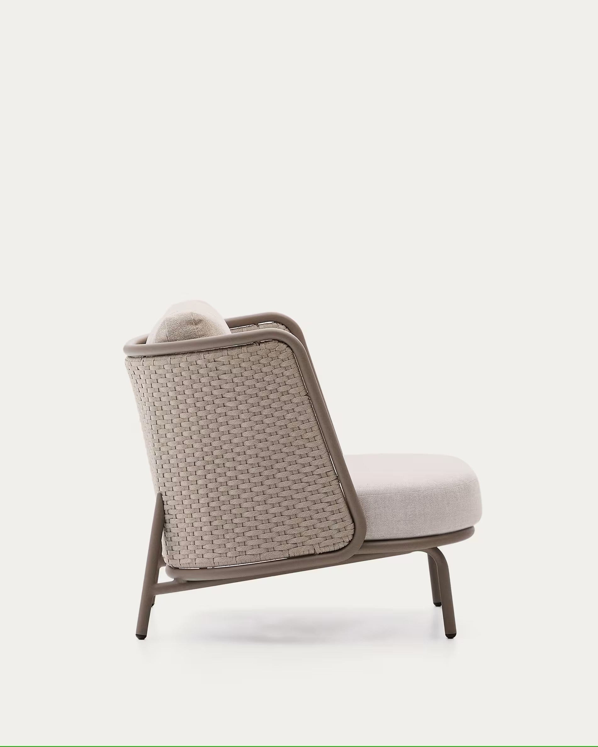 Sedalis beige garden armchair