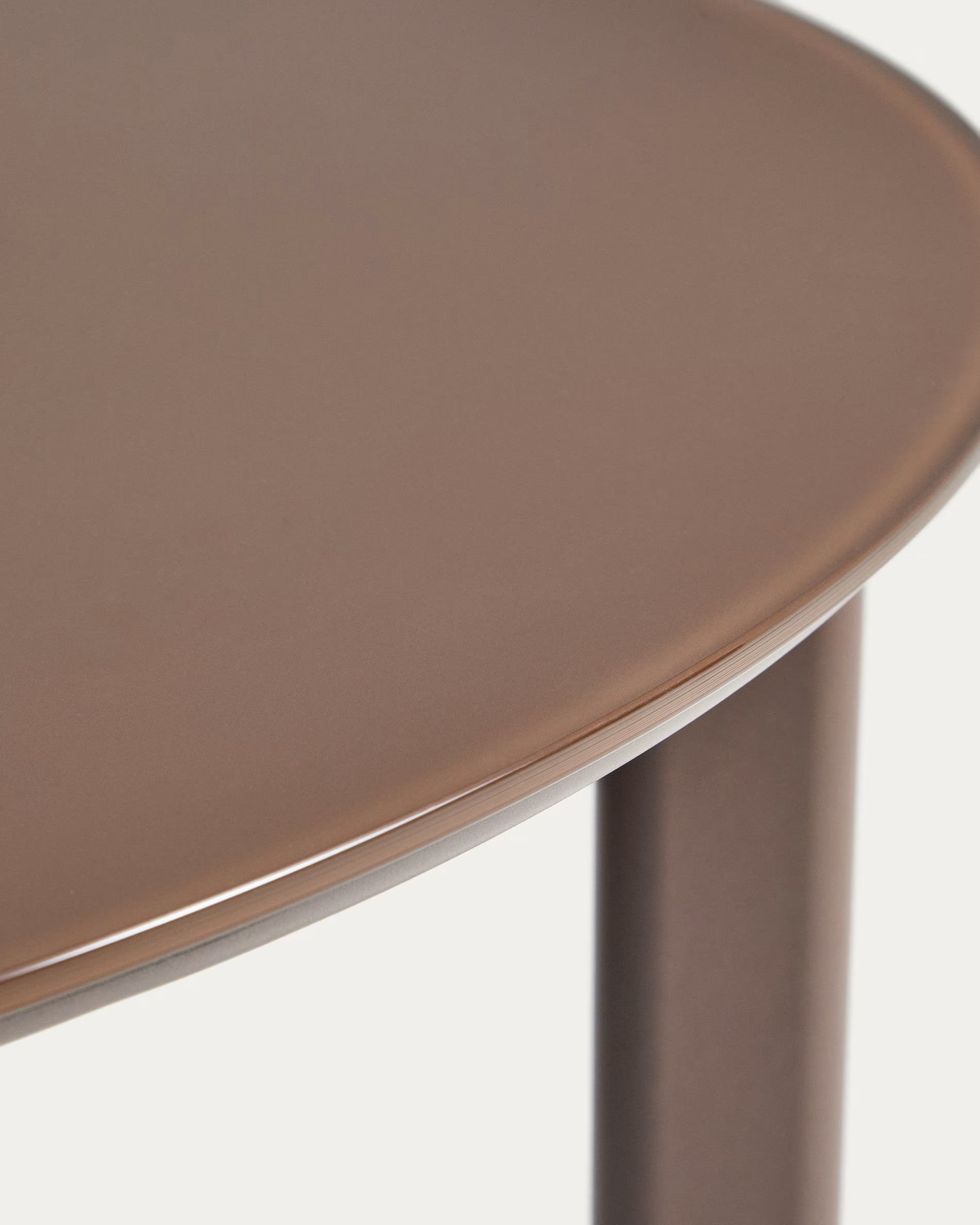 Brown ERICE Round Garden Table