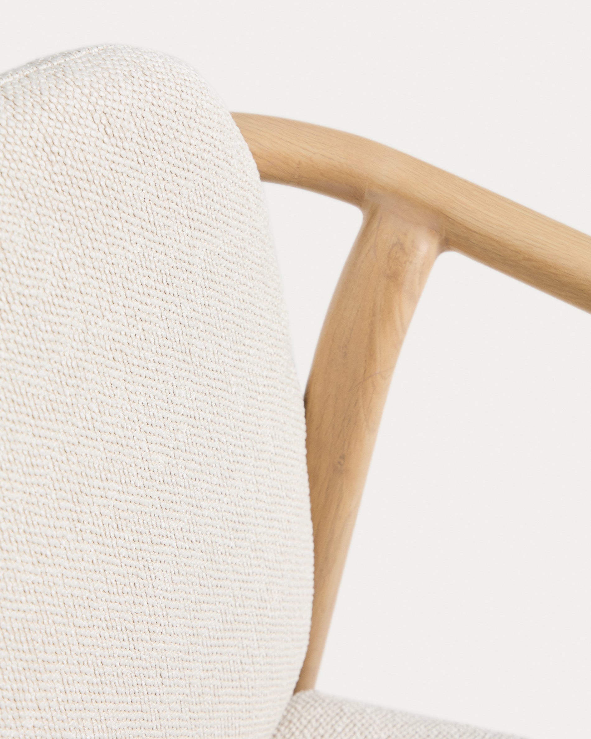 SIRTE ecru garden chair with a wood-like finish