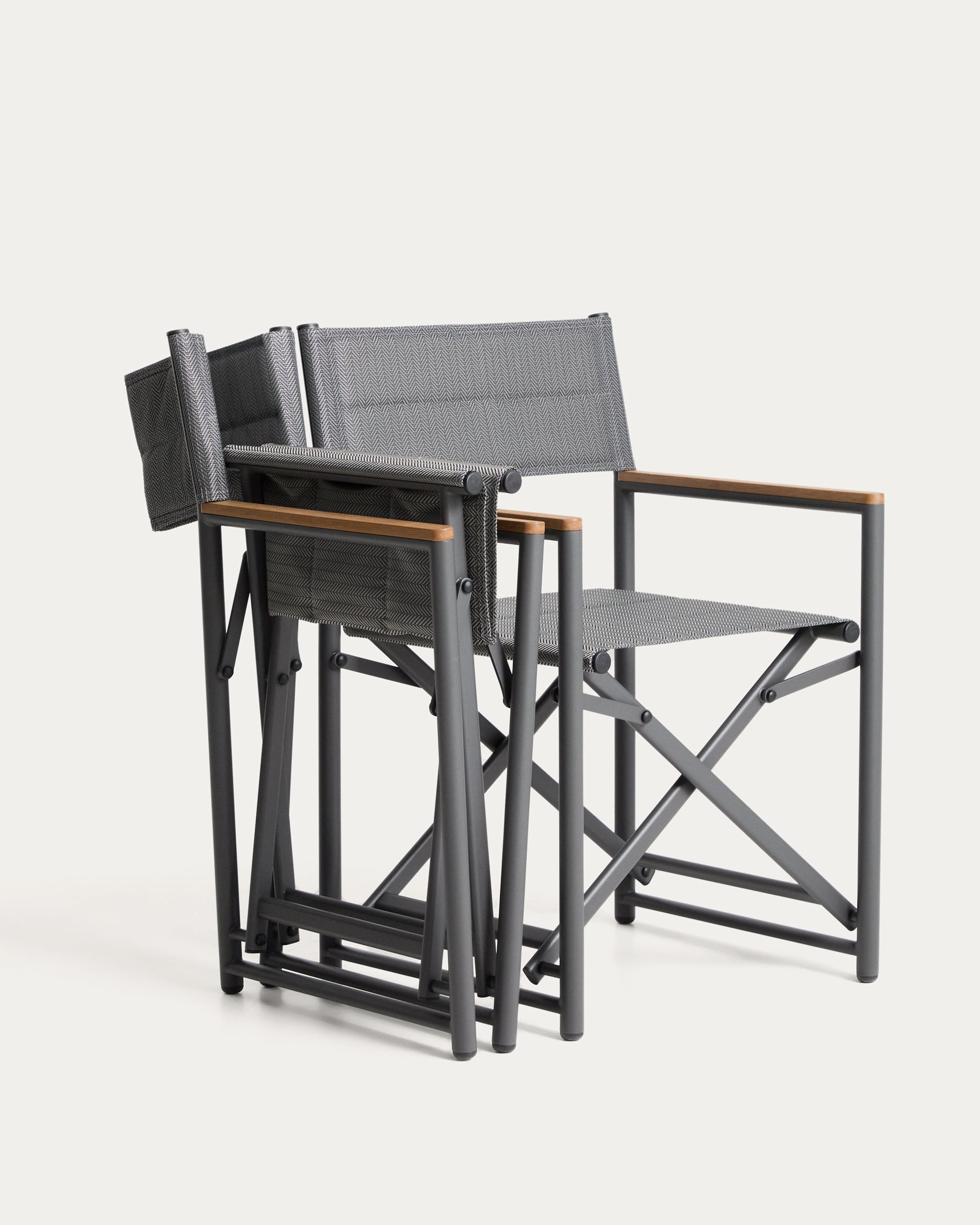 TISNO Folding Garden Chair in Graphite