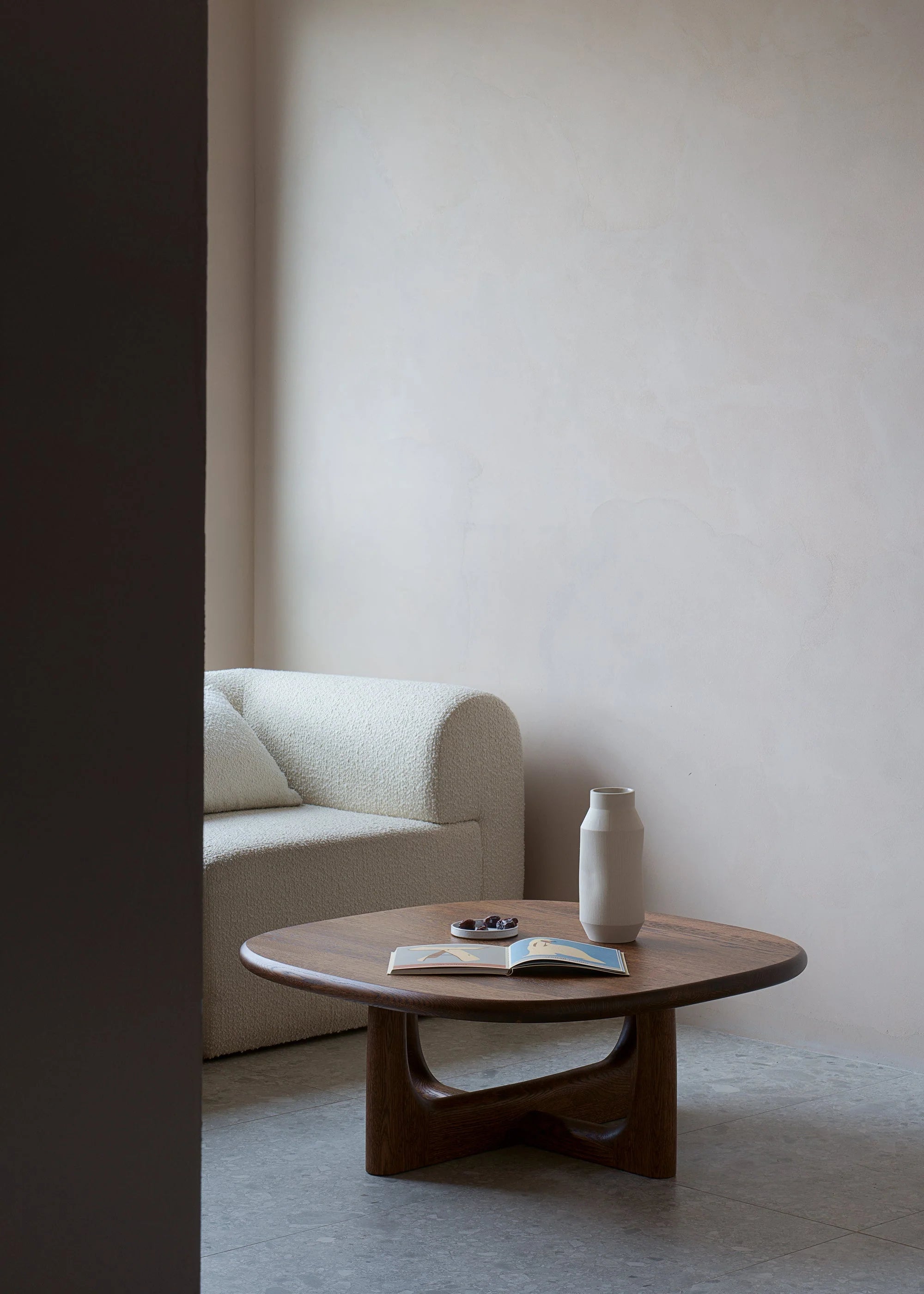 Kávový stolík OLFO z dubového dreva