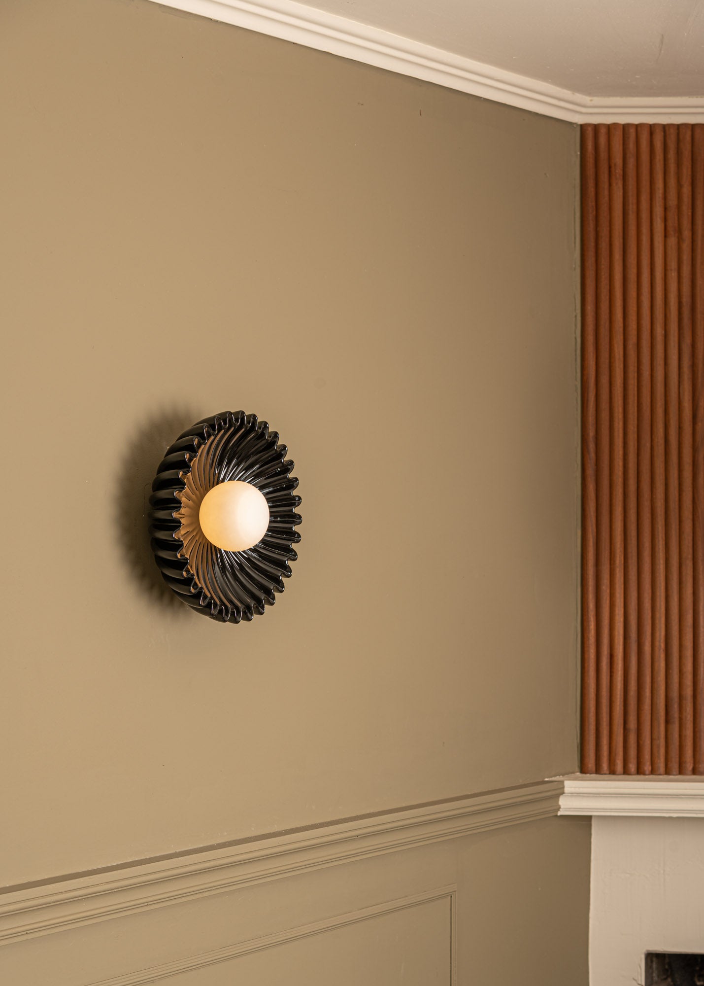 Black Ceramic Wall Lamp OSTRO