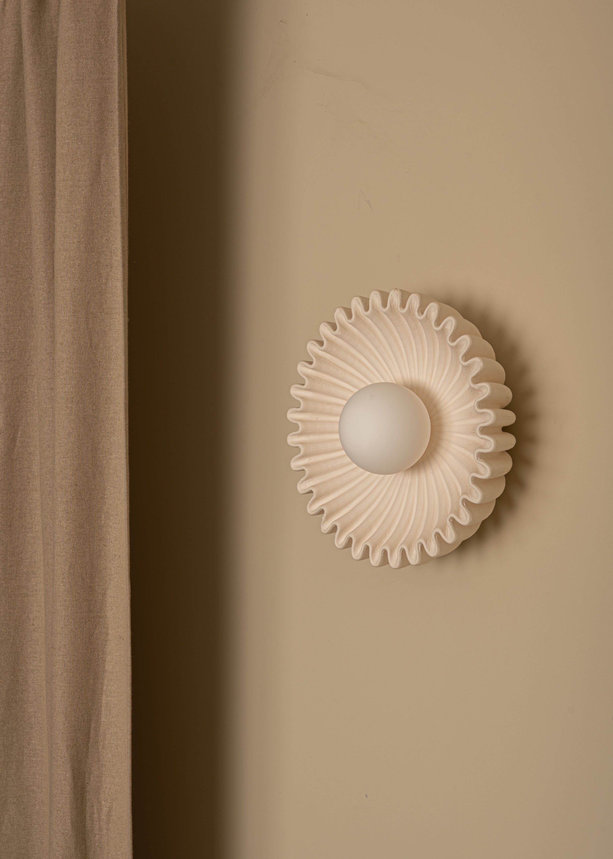 Ceramic Wall Lamp OSTRO Ecru