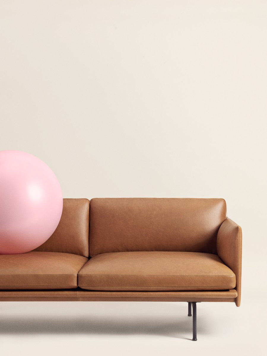 Sofa pre 3 osoby OUTLINE čalúnená