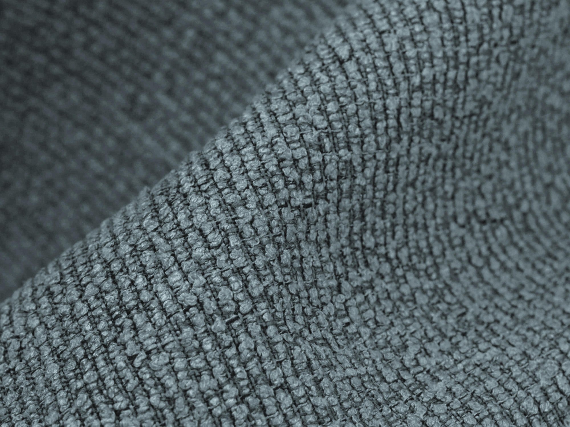 Stolička PAHOA džínová modrá boucle s bukovou základňou