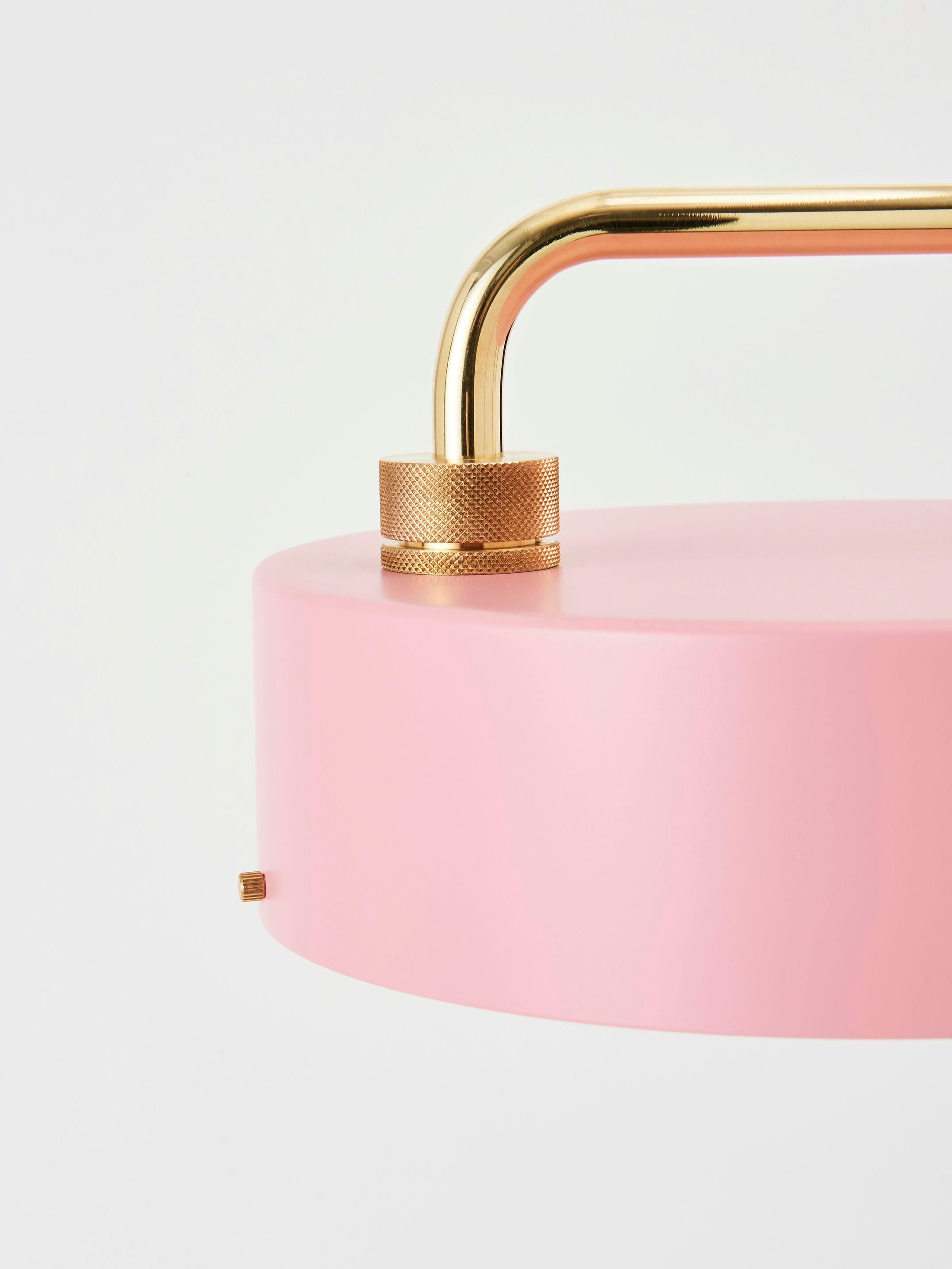 Petite Machine table lamp light pink