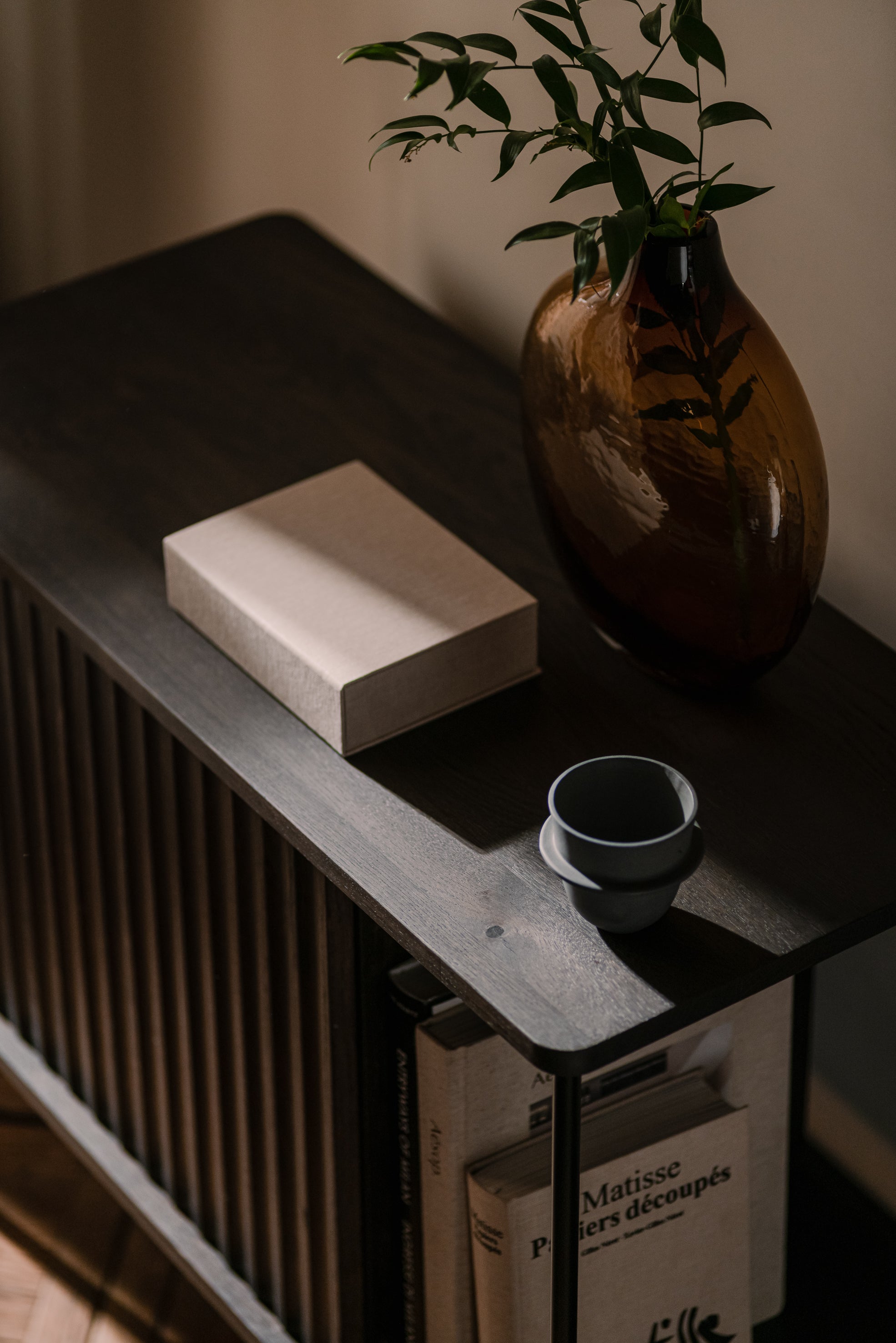 Skriňa MAYA tmavé dubové drevo