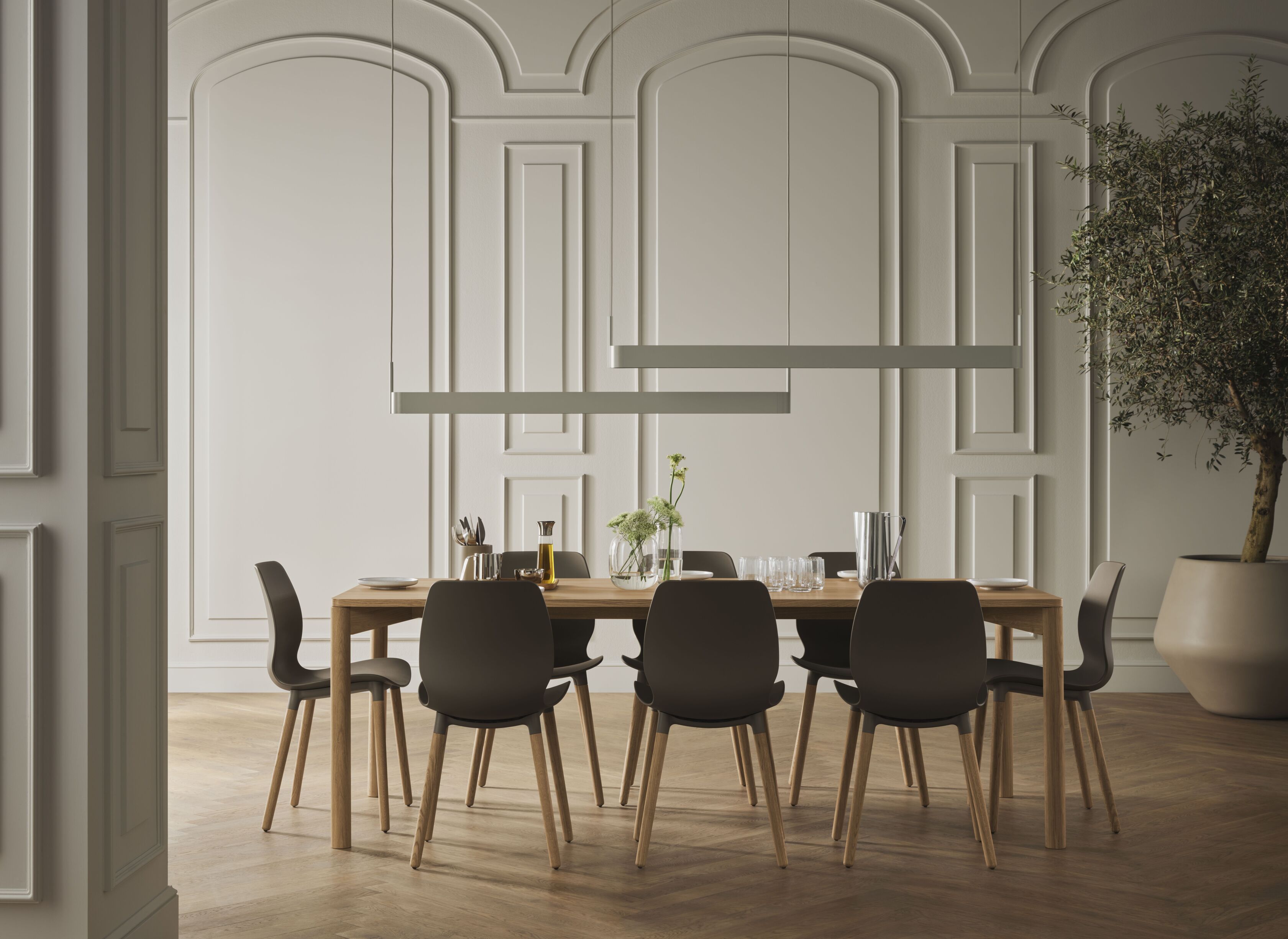 Stôl PANA s podstavcom z tmavého dubového dreva