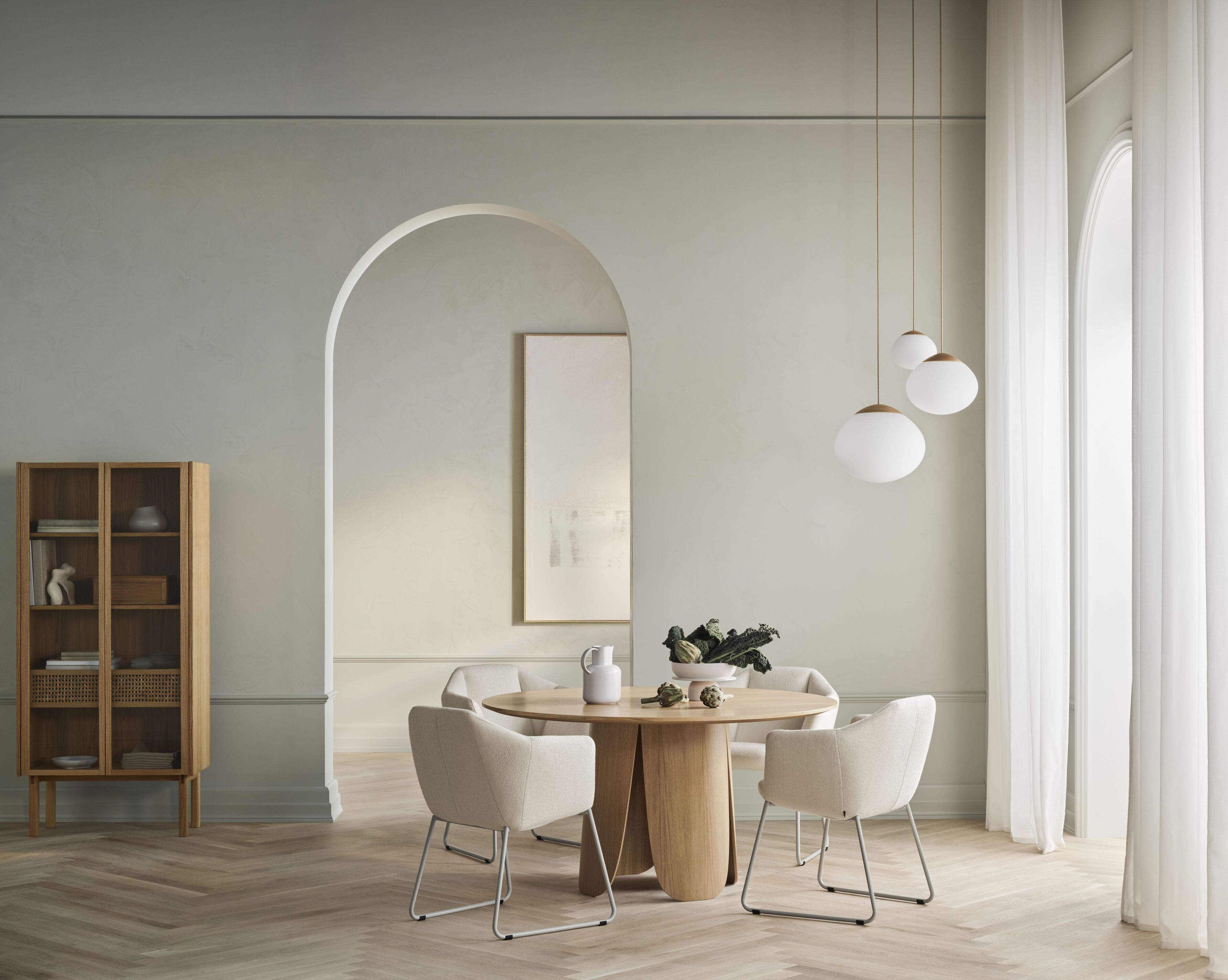 Stolička KIMONO s podstavou z chrómovej ocele