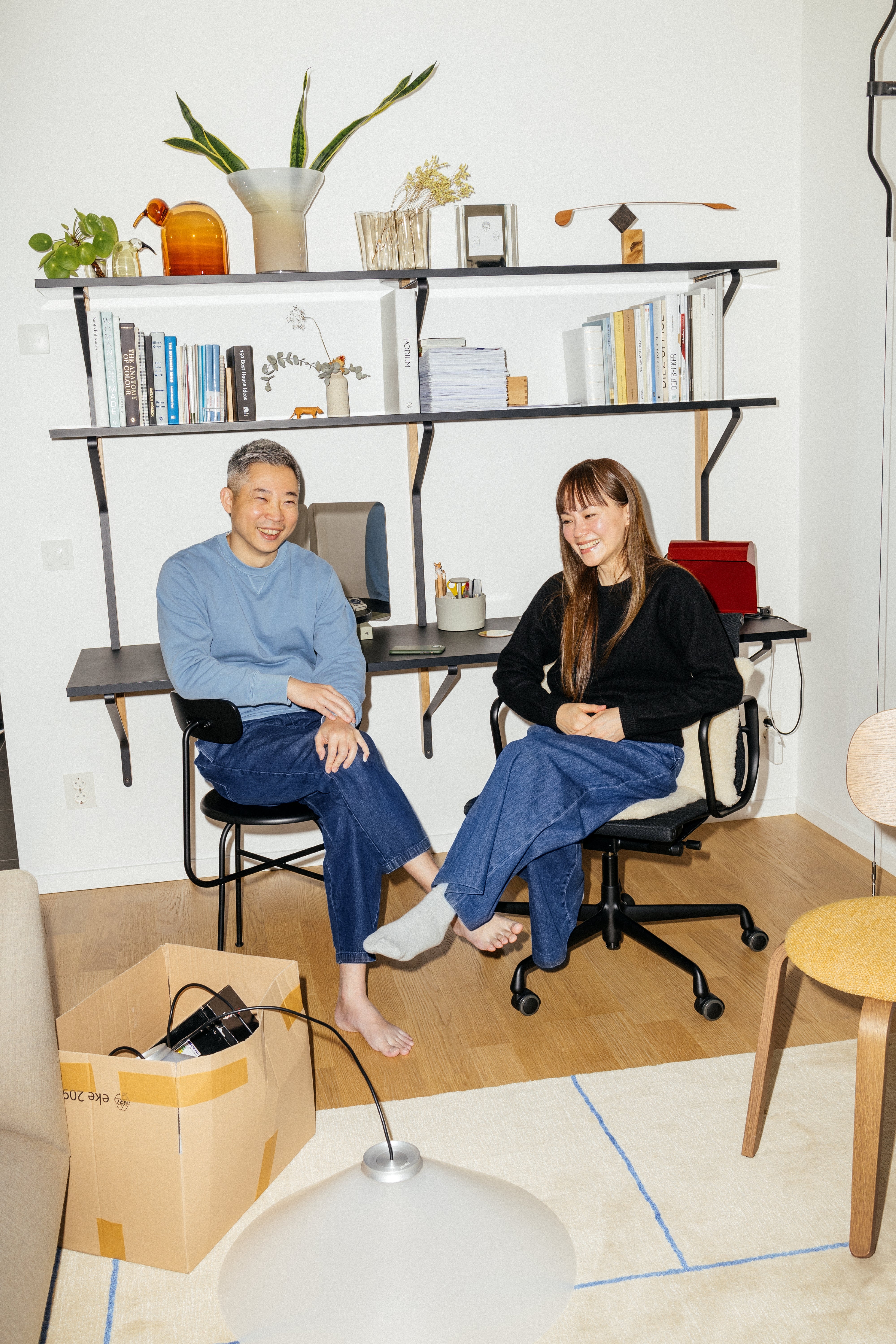 Závesná lampa ALINE strieborná s bielym tienidlo