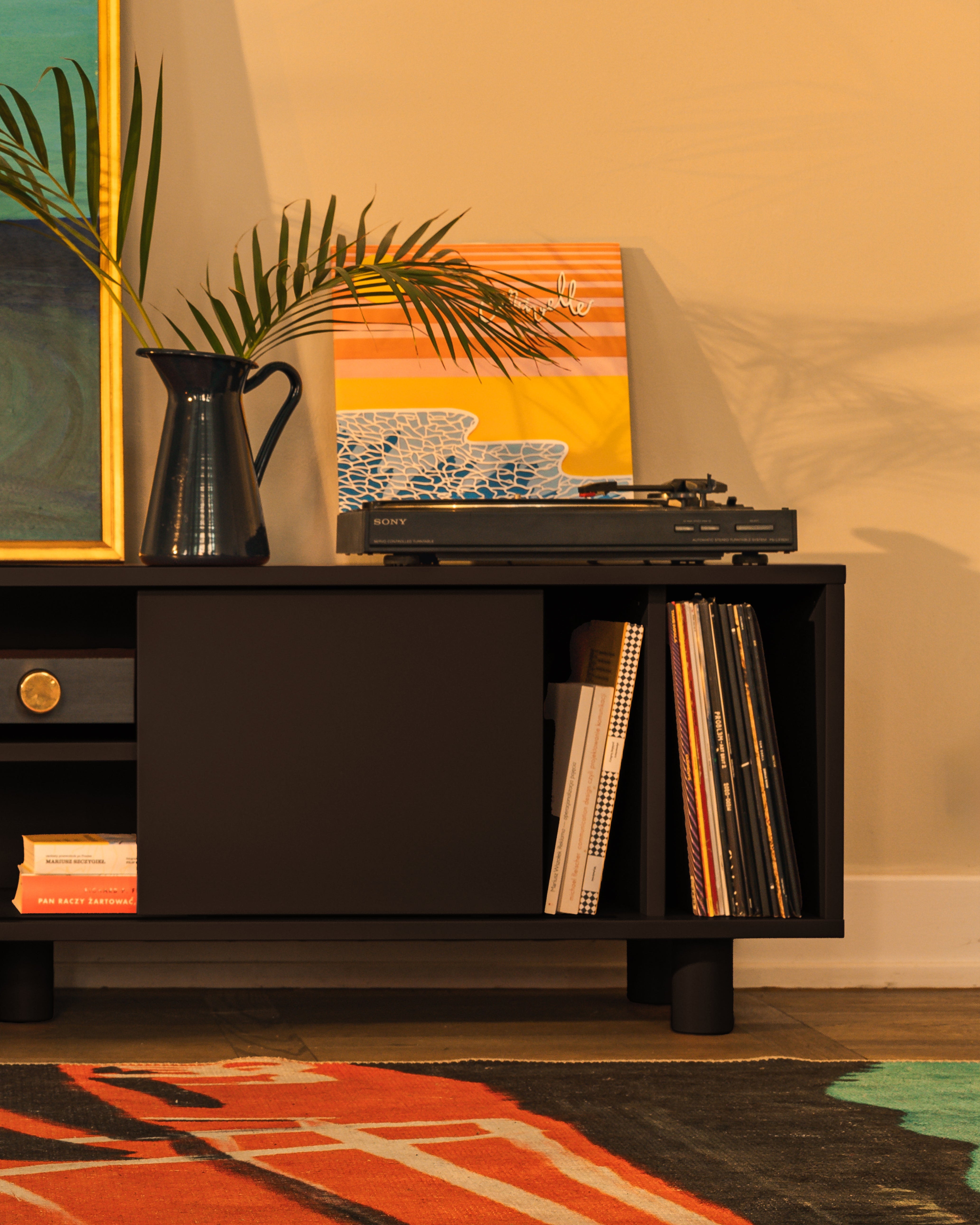 Televízna skrinka POP čierna