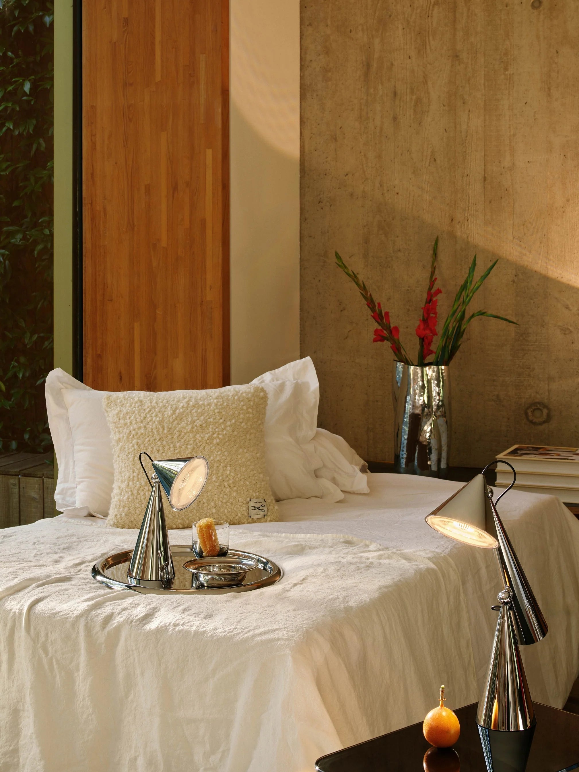 Portable table lamp POSE blue