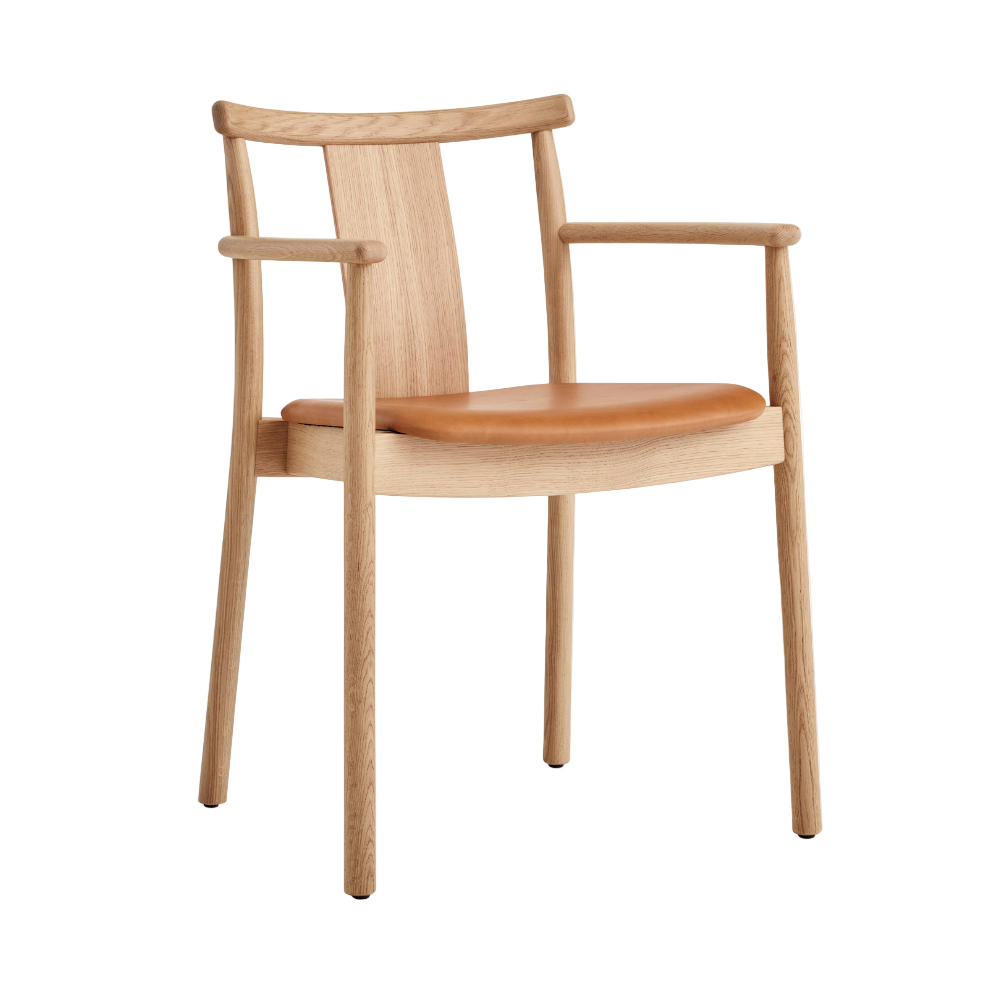MERKUR chair in oak wood with cognac leather seat