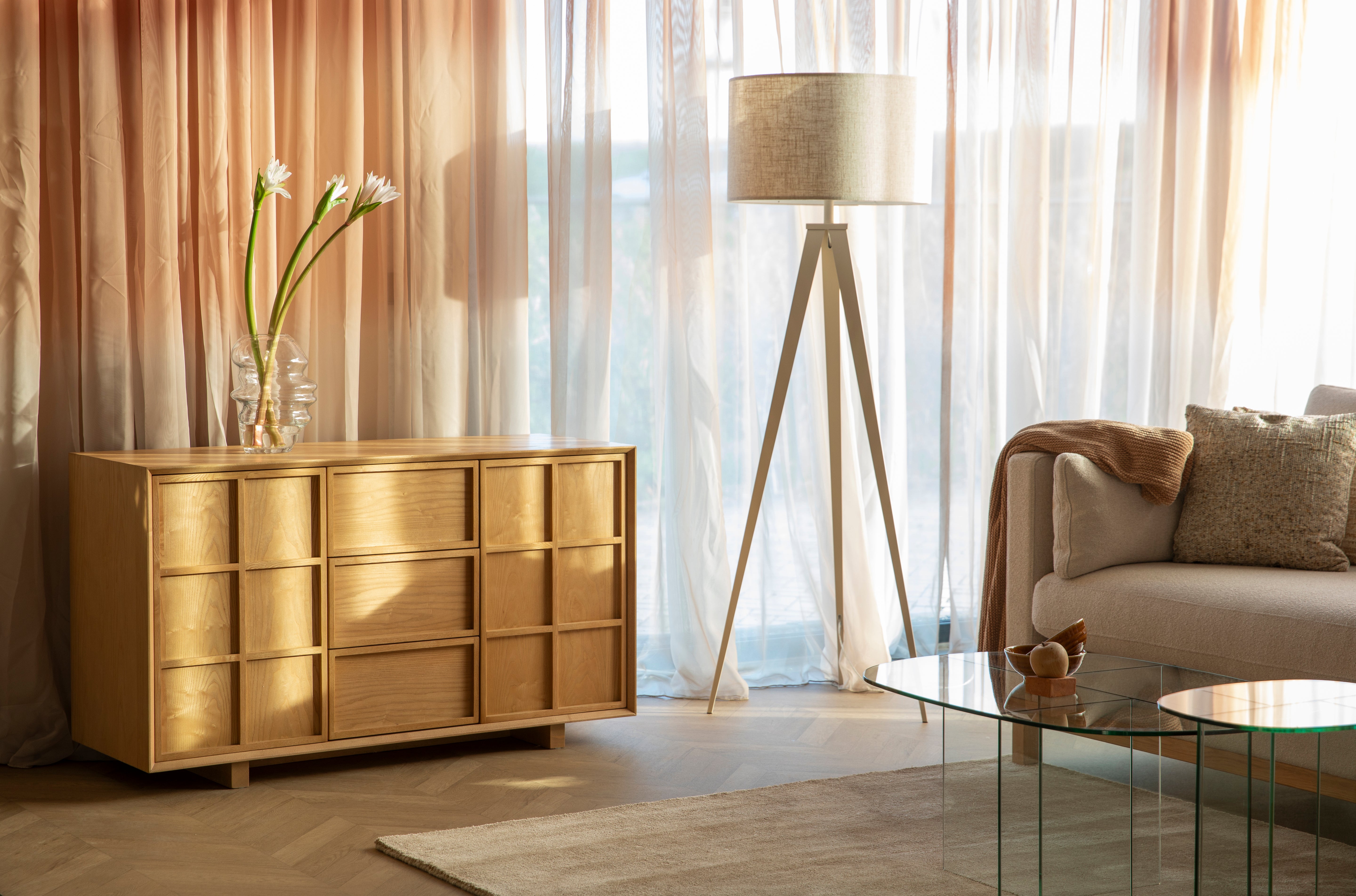 Komoda RASTER jaseňový dyha