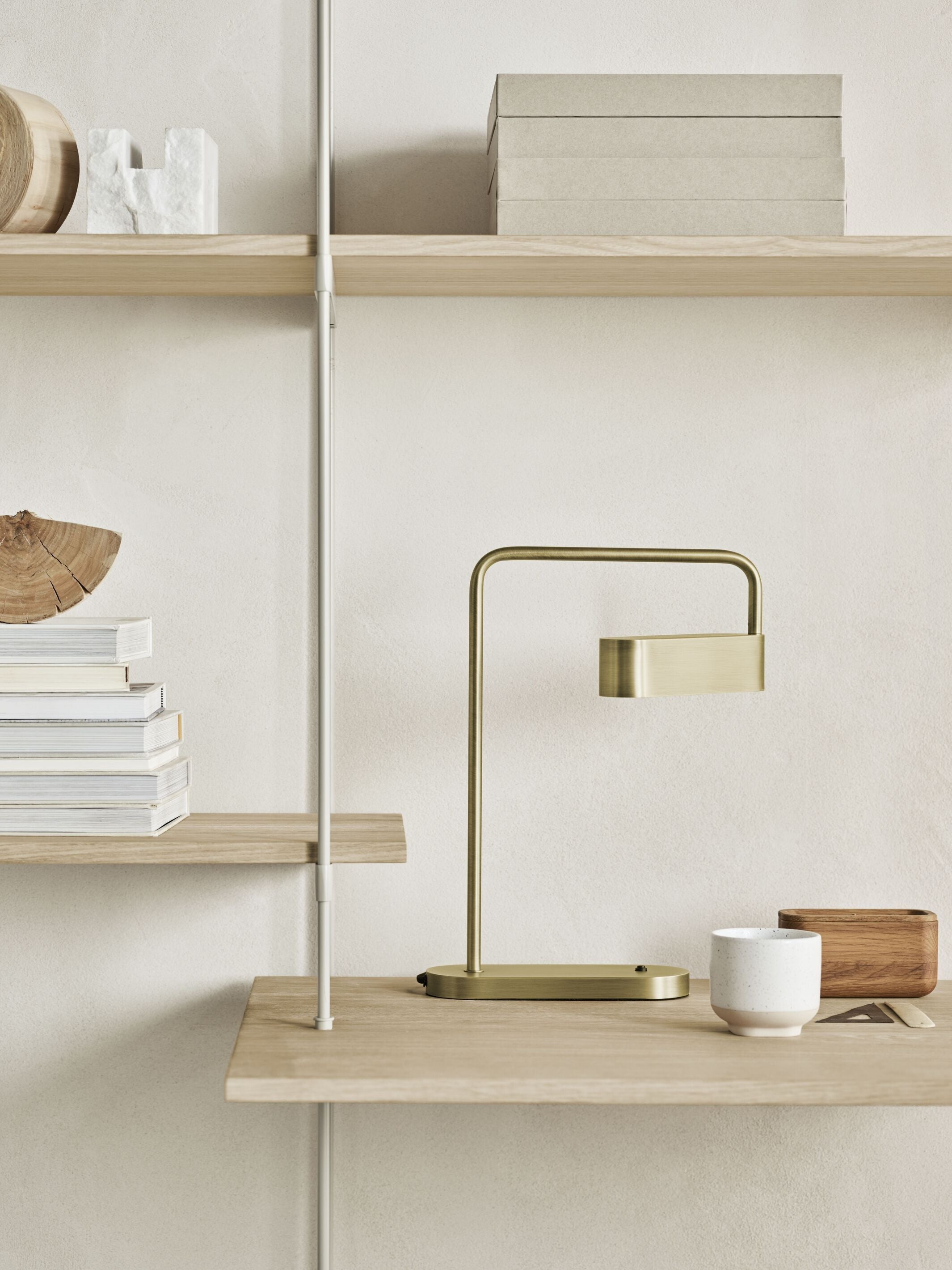 Regál ROD tmavý dubový dyha so železnou rámom