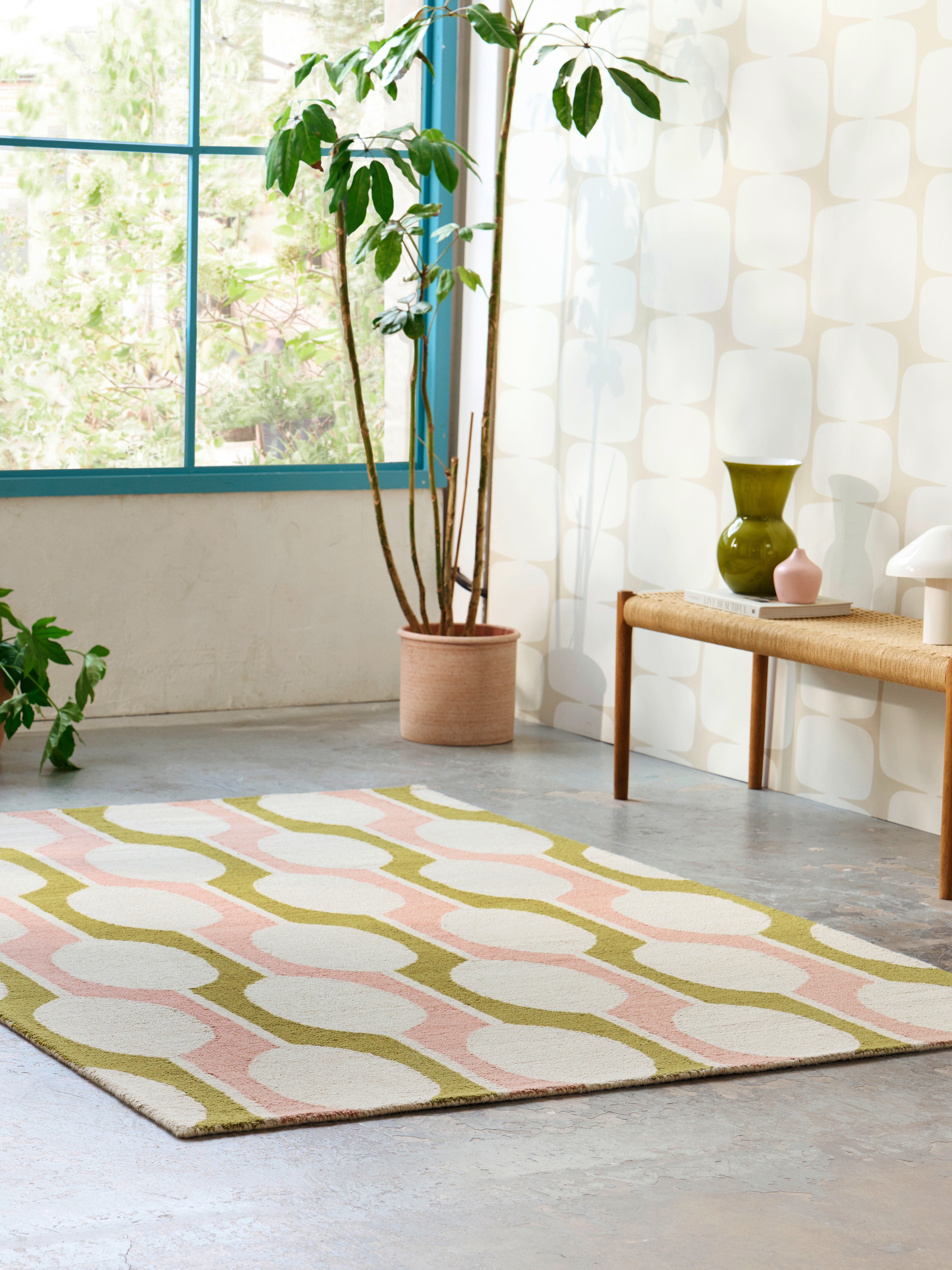 BILLOW LICHEN Beige Rug with Pink and Olive