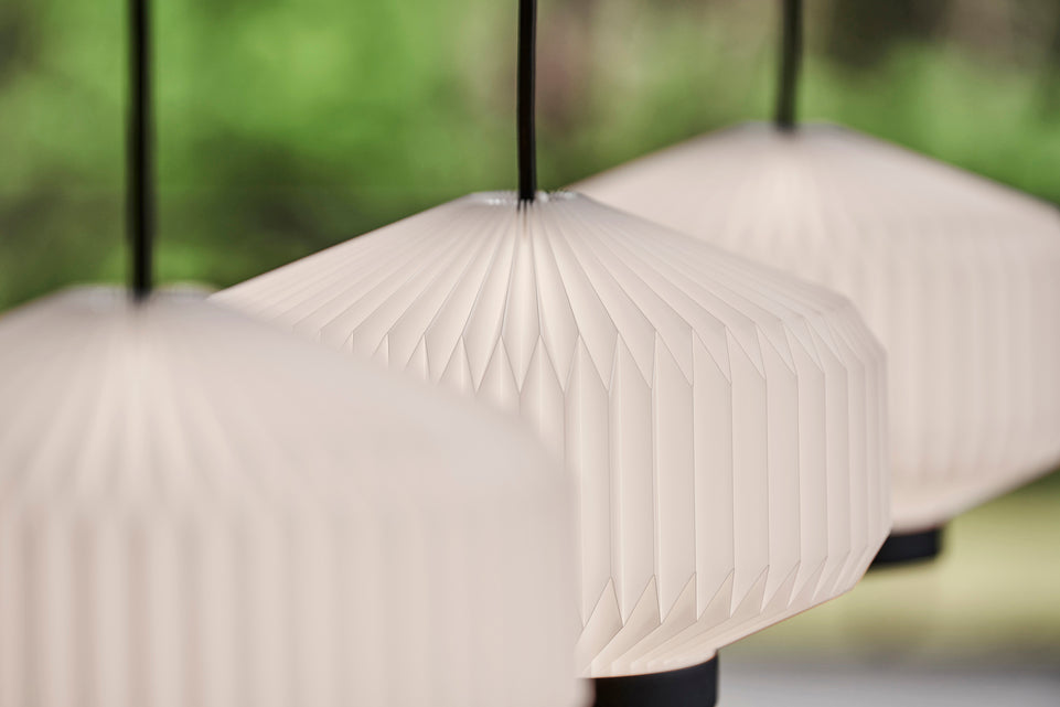 Závesná lampa MODEL 186 SHIBUI biela