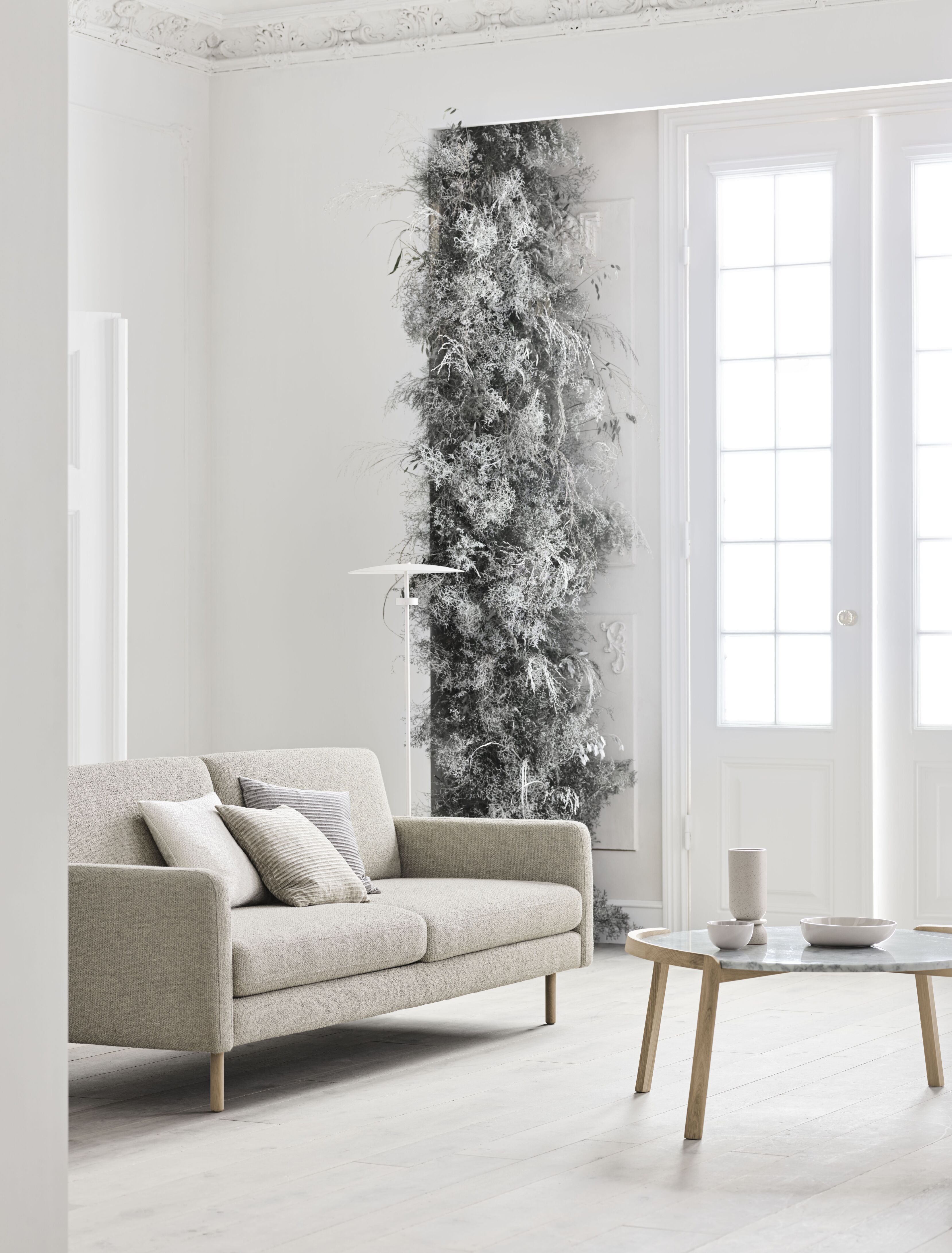 Symetrický rohový gauč SCANDINAVIA REMIX s dubovou základňou