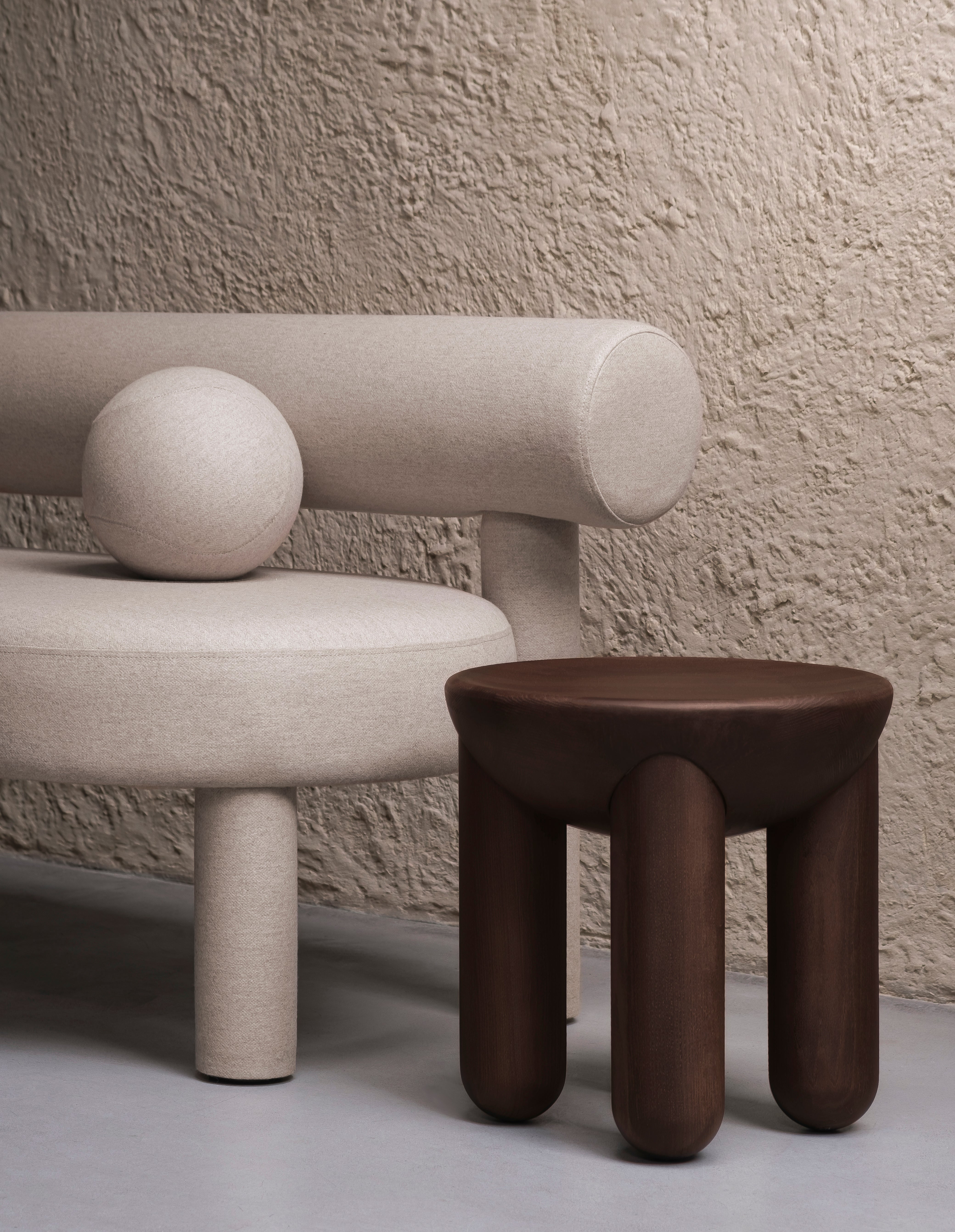 Pohovka GROPIUS CS1 čalúnená