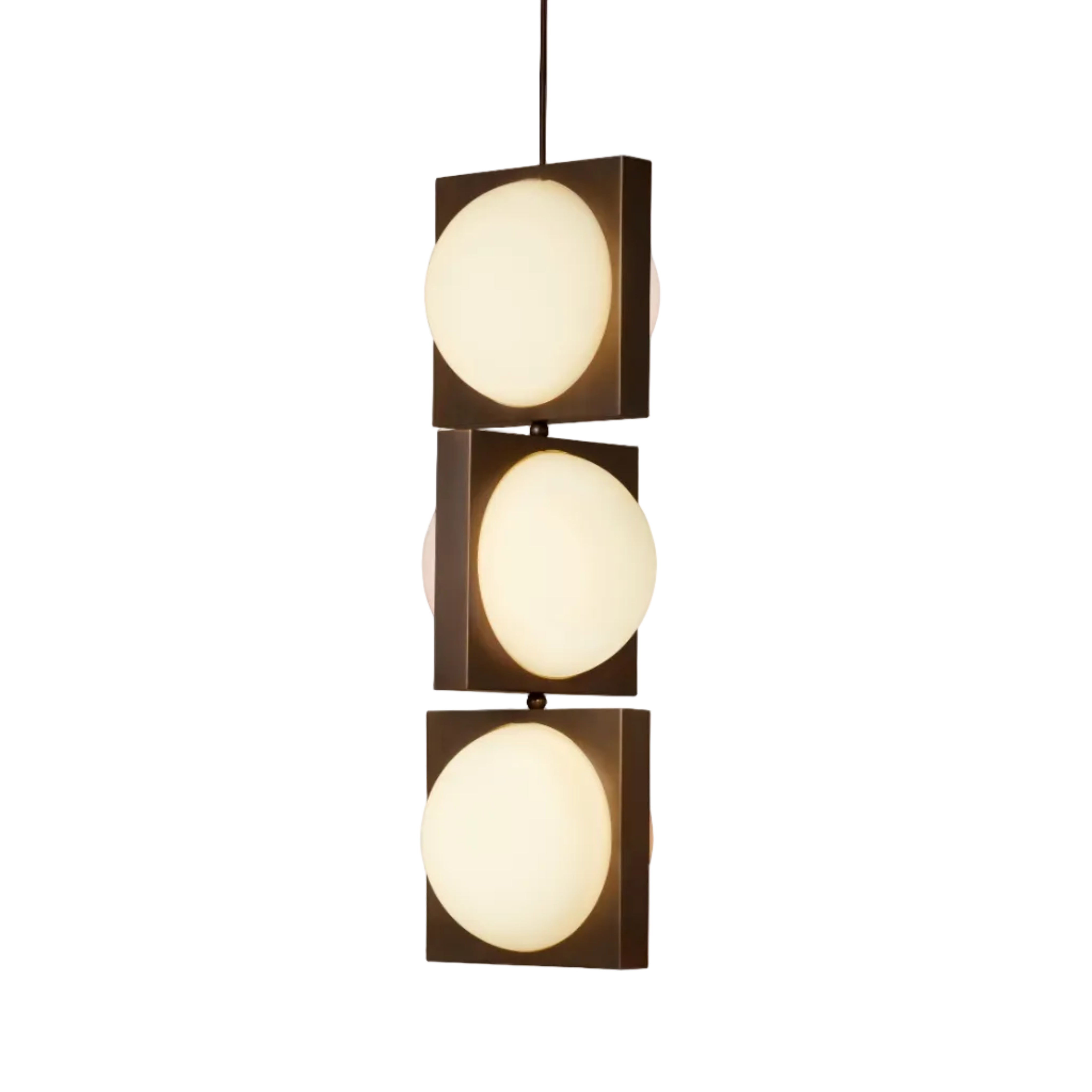 Lampa visiacá SOLSTICE TRIO s opálovým tienidlo a čierneným mosadzom