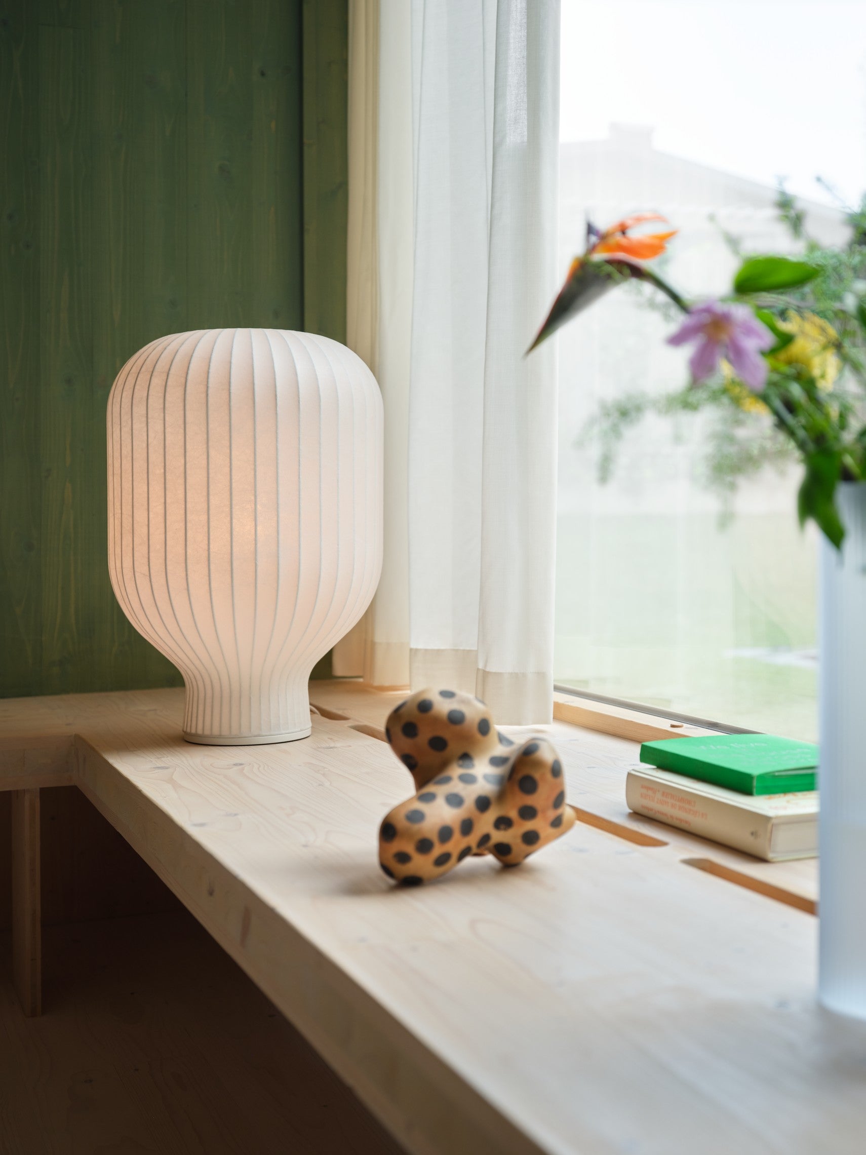 Lampa STRAND biela
