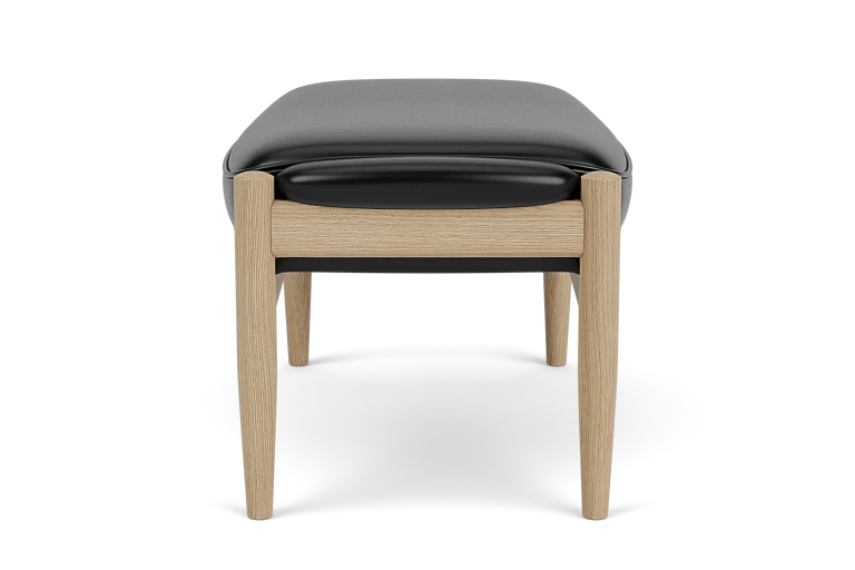 Podnožník THE SEAL čierna koža s dubovou základňou