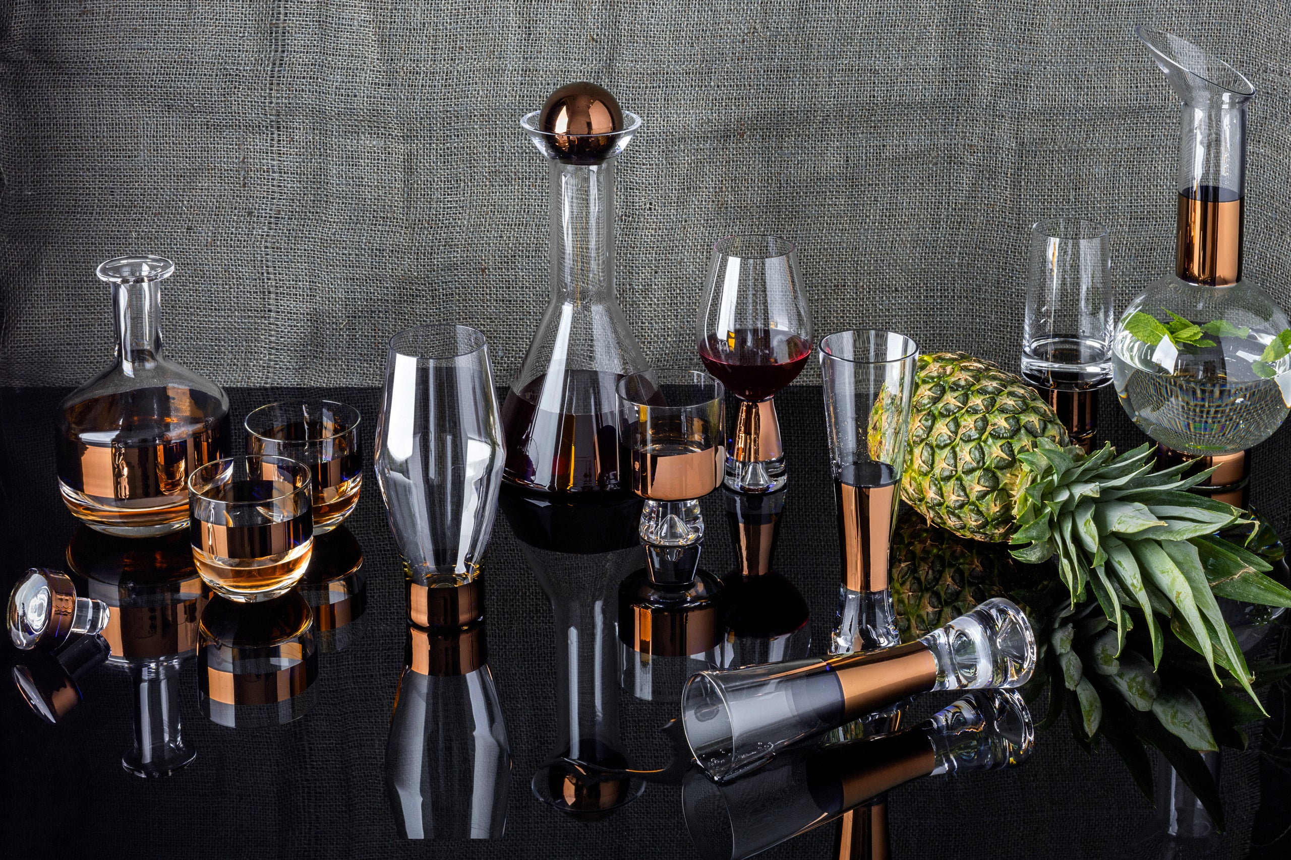 Súprava sklenených pohárov na šampanské TANK medená