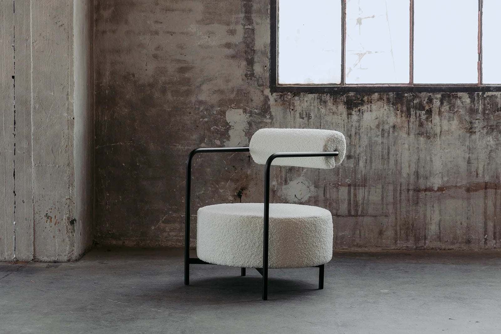 Fotel SAFFRON čalúnený